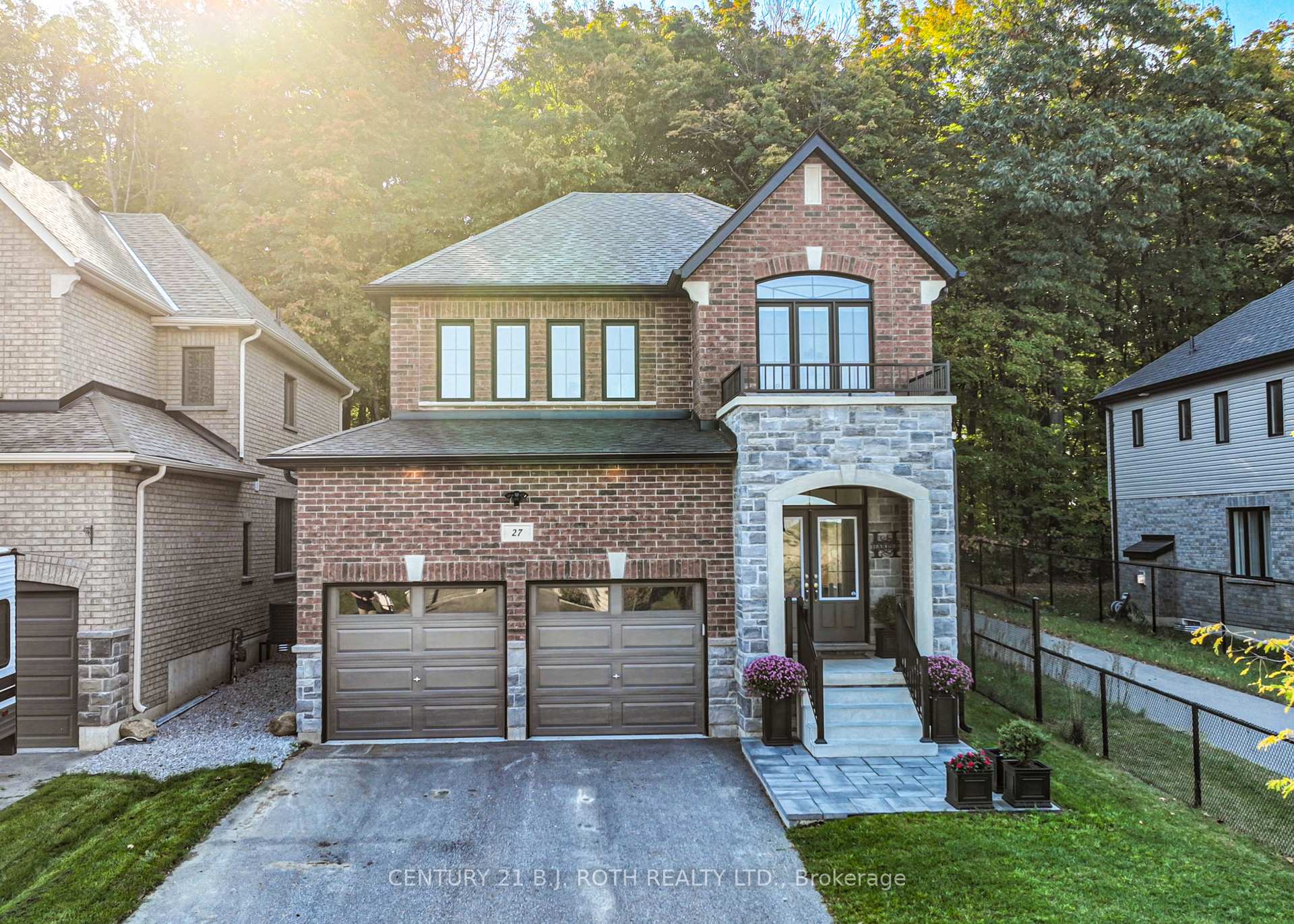 Photo 33 of 27 Atlantis Drive, Orillia — HOMEH