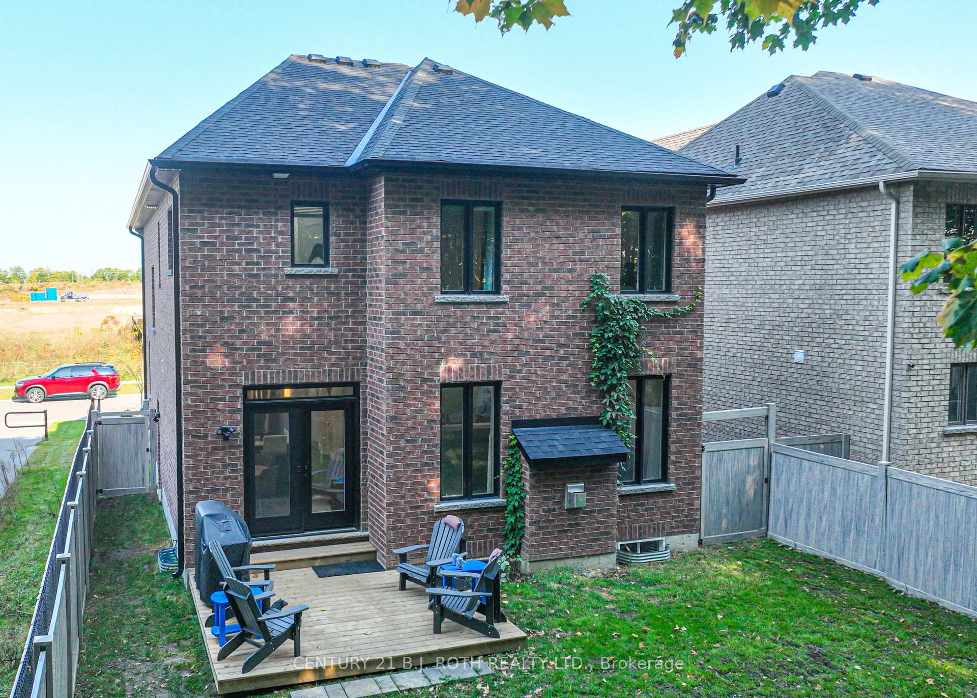 Photo 34 of 27 Atlantis Drive, Orillia — HOMEH