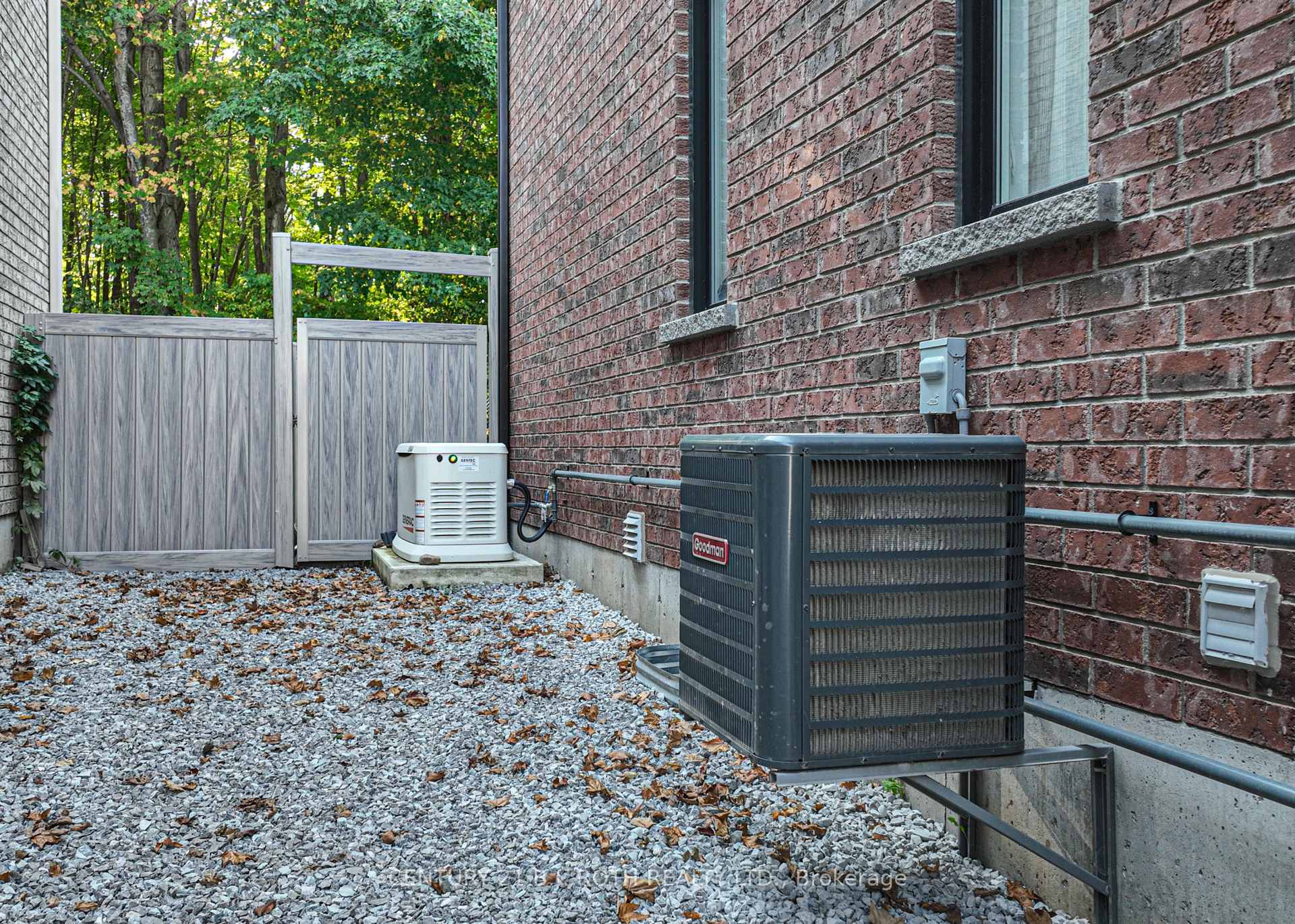Photo 35 of 27 Atlantis Drive, Orillia — HOMEH
