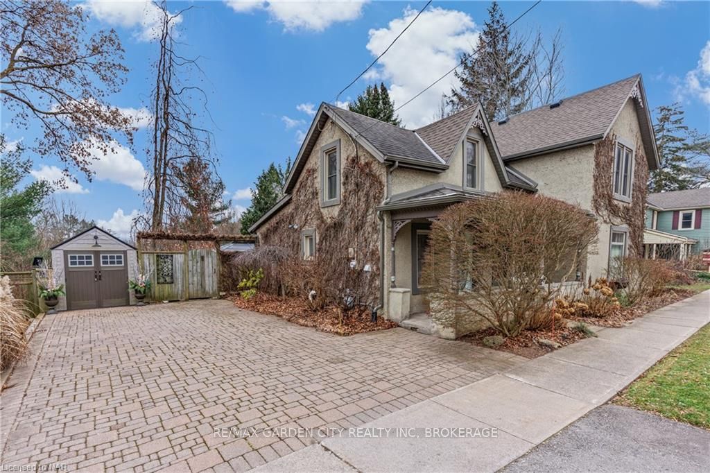 Photo 2 of 316 Canboro Road, Pelham, Fenwick — HOMEH