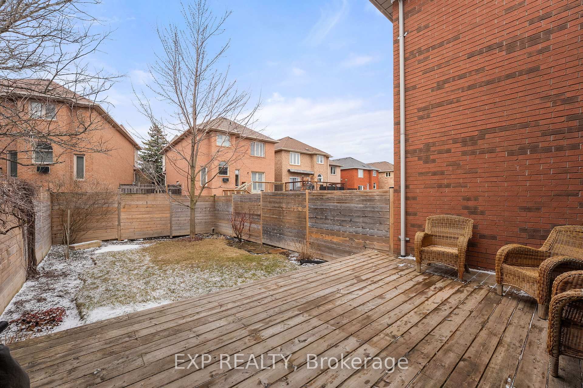 Photo 33 of 244 Denise Circle, Newmarket, Summerhill Estates — HOMEH