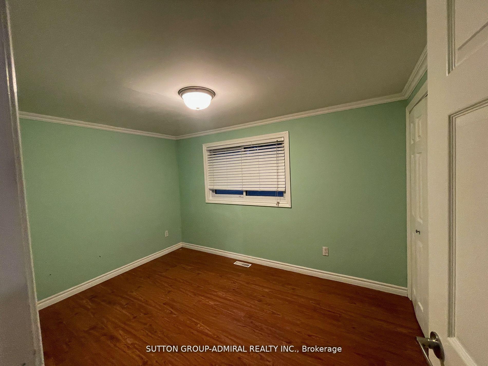 Photo 8 of 392 Terry Drive, Newmarket, Central Newmarket — HOMEH