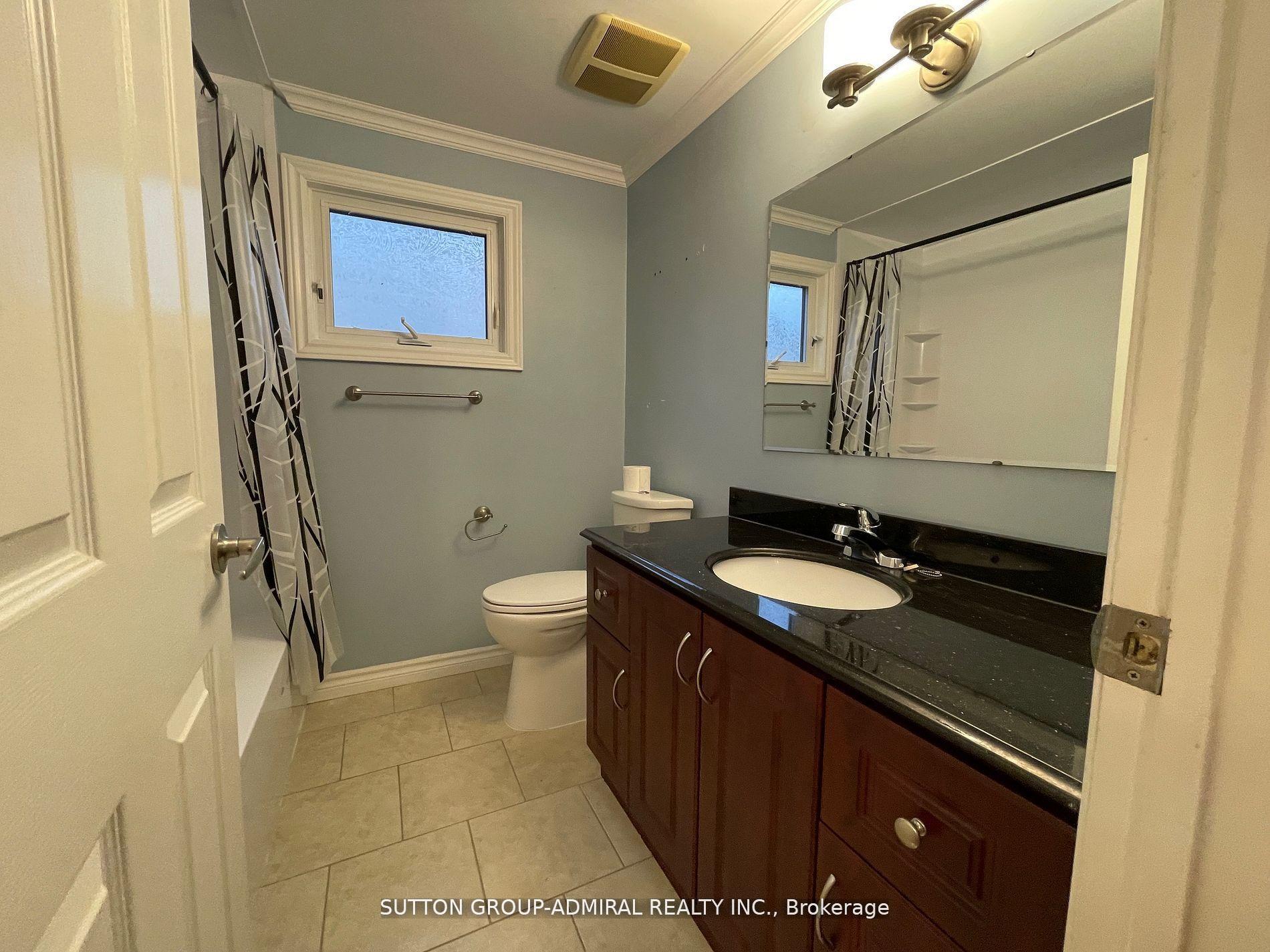 Photo 10 of 392 Terry Drive, Newmarket, Central Newmarket — HOMEH