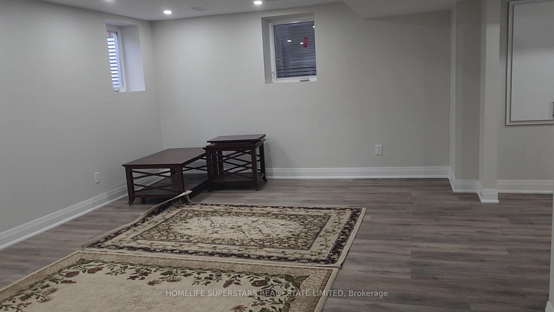 Photo 6 of Unit Bsmt, 272 Chilver Heights, Milton, Ford — HOMEH