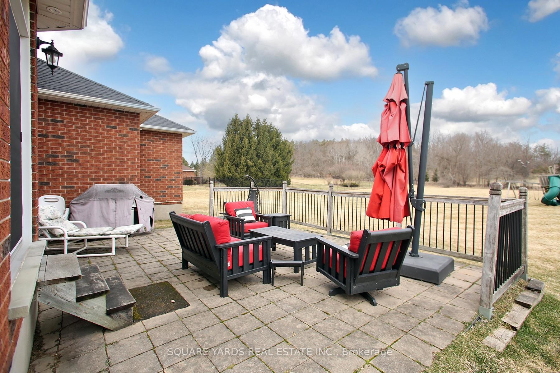Photo 19 of 11015 Cedar Trail, Milton, Moffat — HOMEH