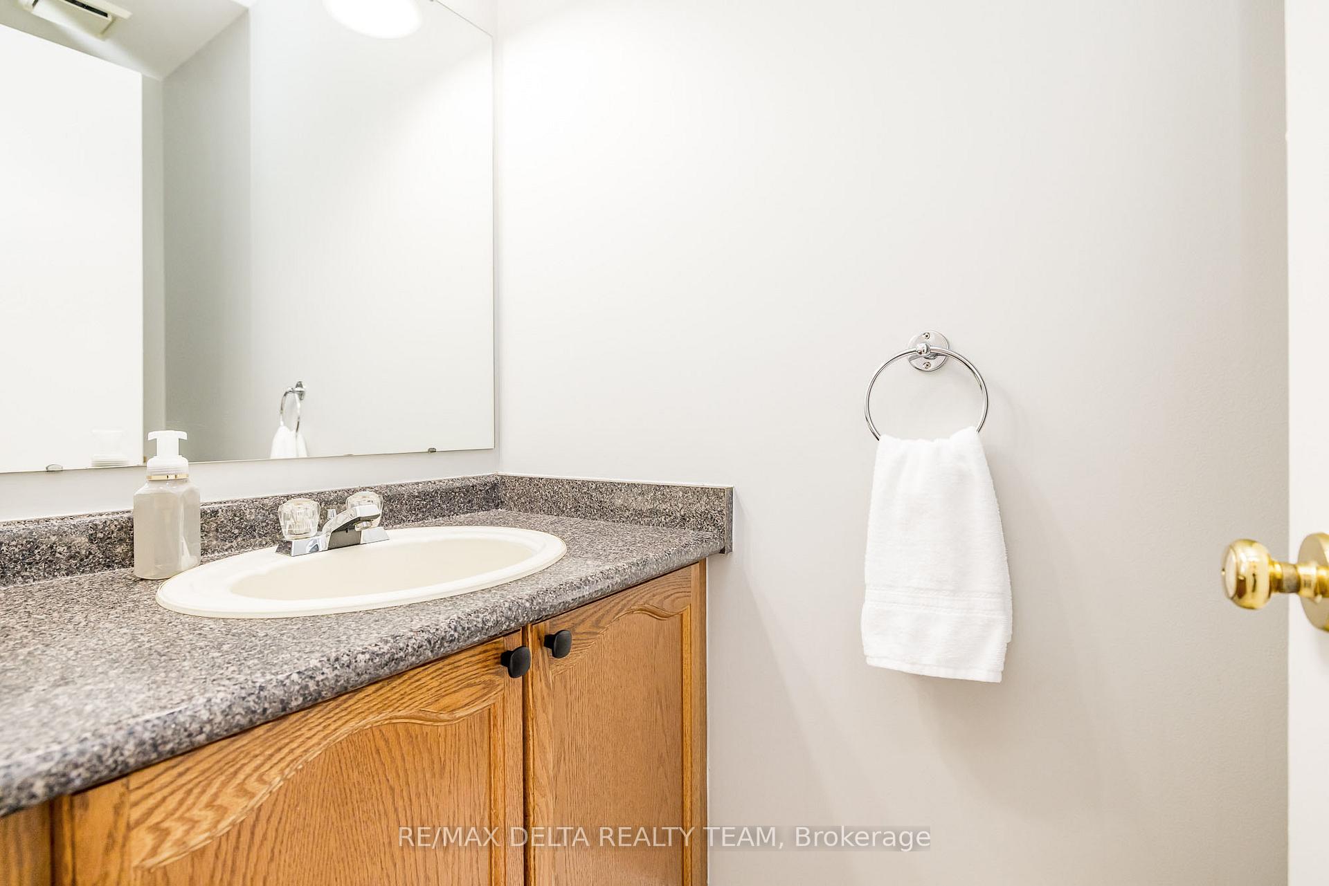 Photo 10 of 1540 Briarfield Crescent, Ottawa, Fallingbrook/Ridgemount — HOMEH
