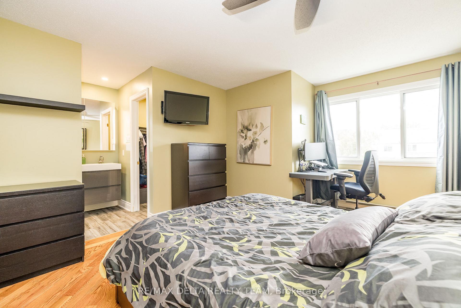 Photo 13 of 1540 Briarfield Crescent, Ottawa, Fallingbrook/Ridgemount — HOMEH