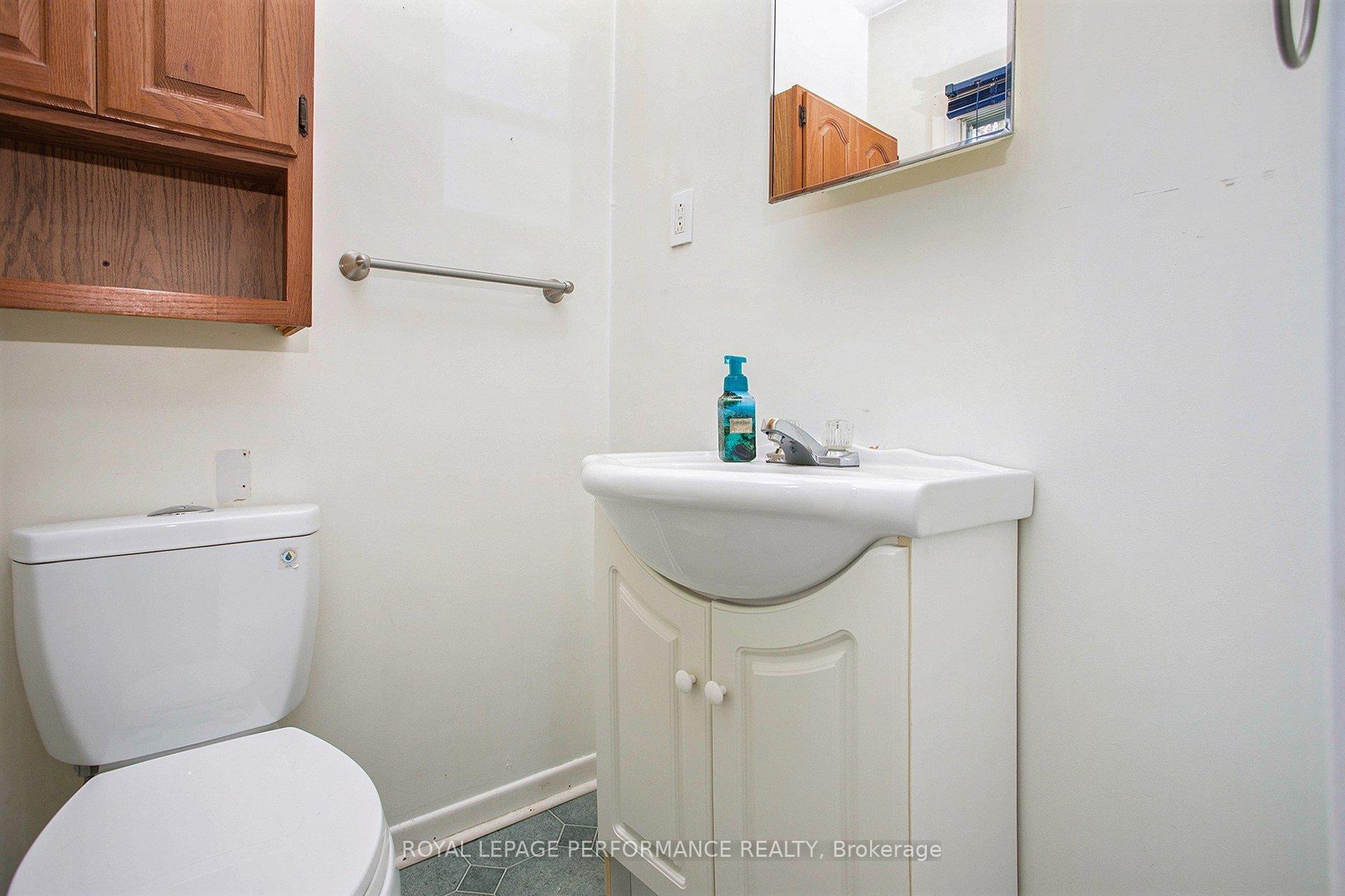 Photo 14 of 5803 Rockdale Road, Ottawa, Vars Village — HOMEH