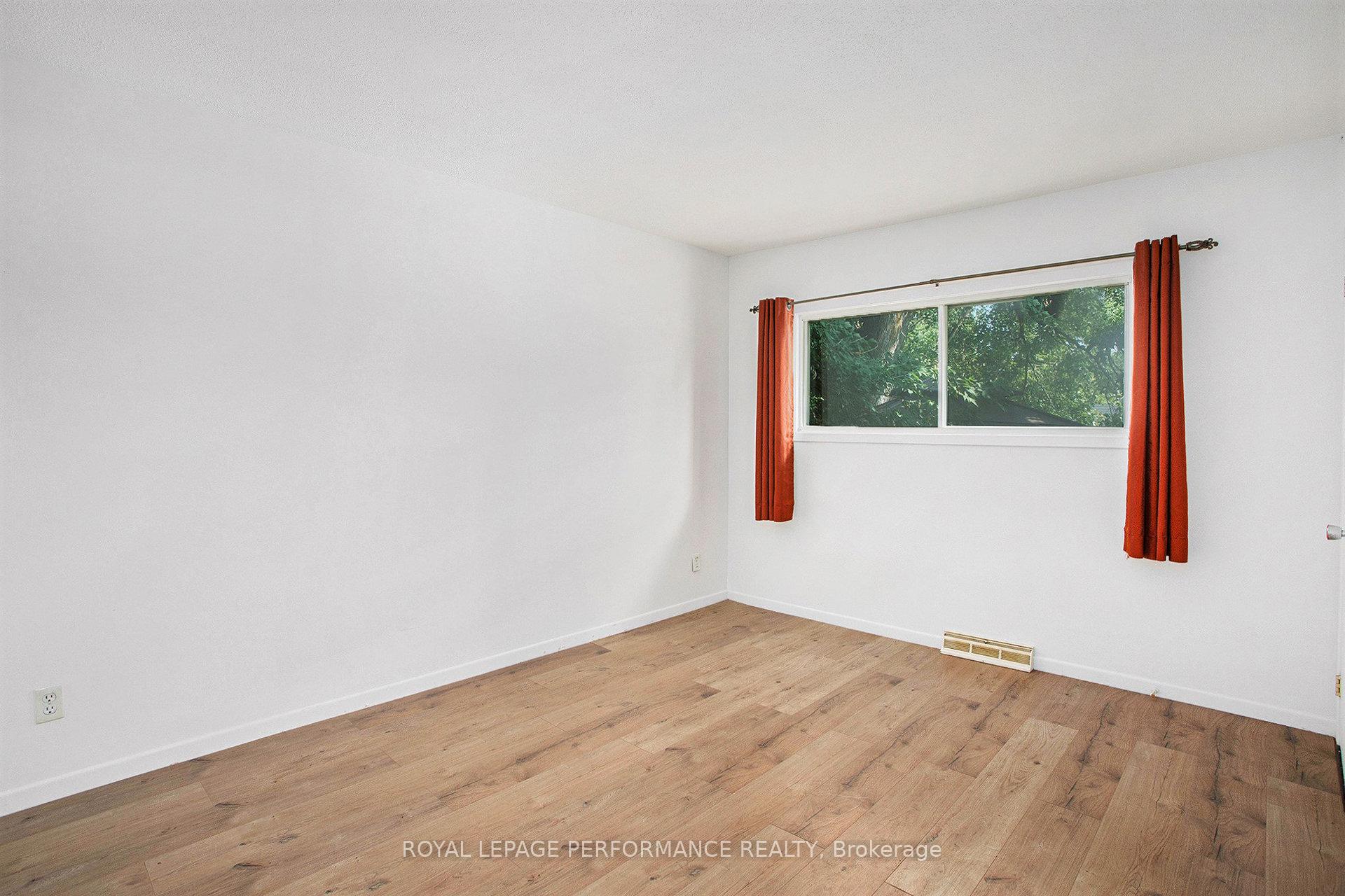 Photo 17 of 5803 Rockdale Road, Ottawa, Vars Village — HOMEH