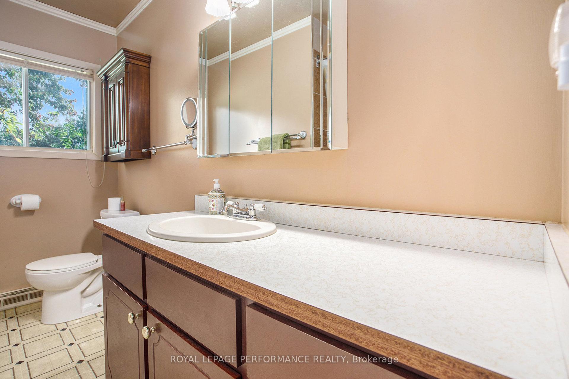 Photo 19 of 5803 Rockdale Road, Ottawa, Vars Village — HOMEH