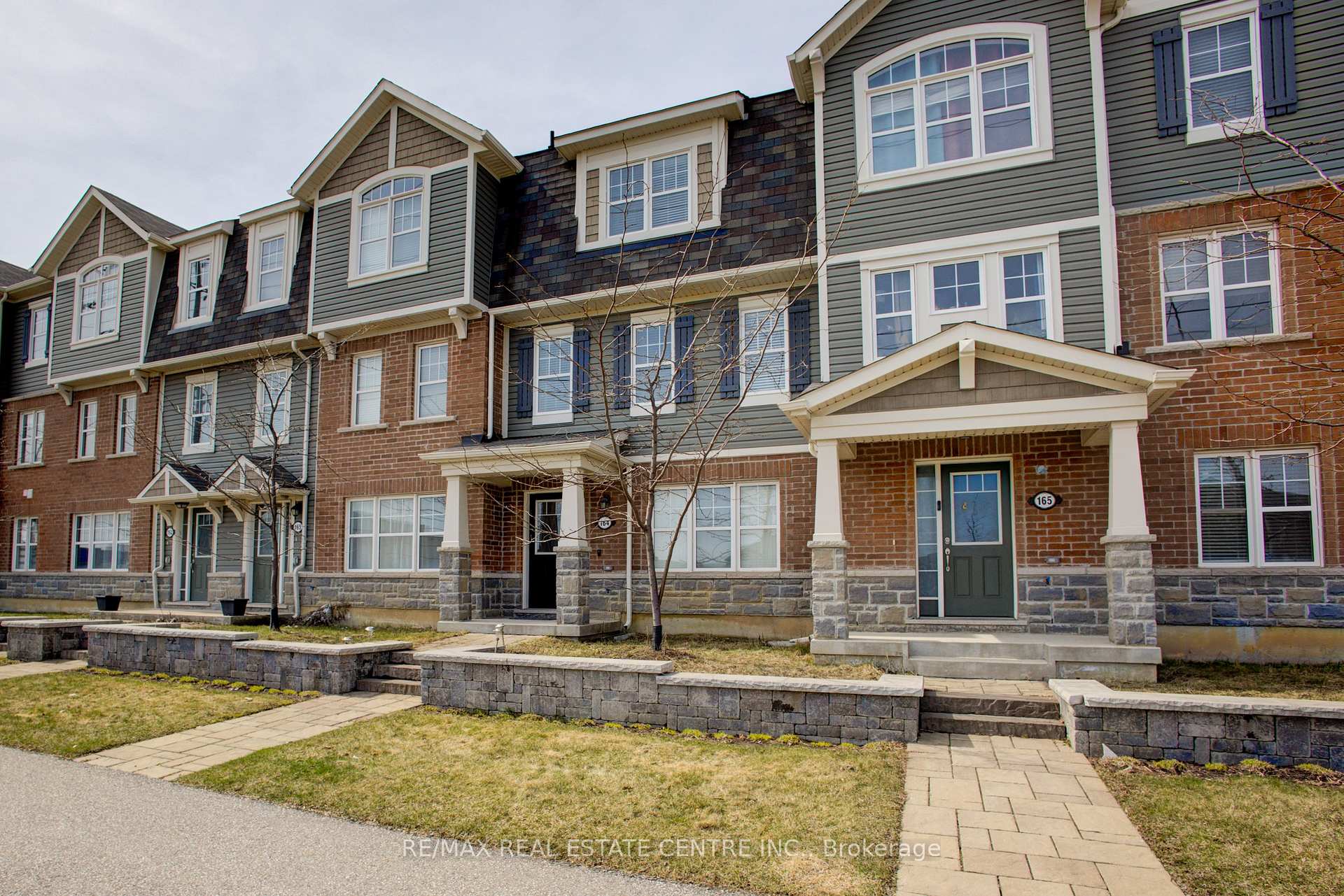 Photo 14 of Unit 164, 1000 Asleton Boulevard, Milton, Willmott — HOMEH