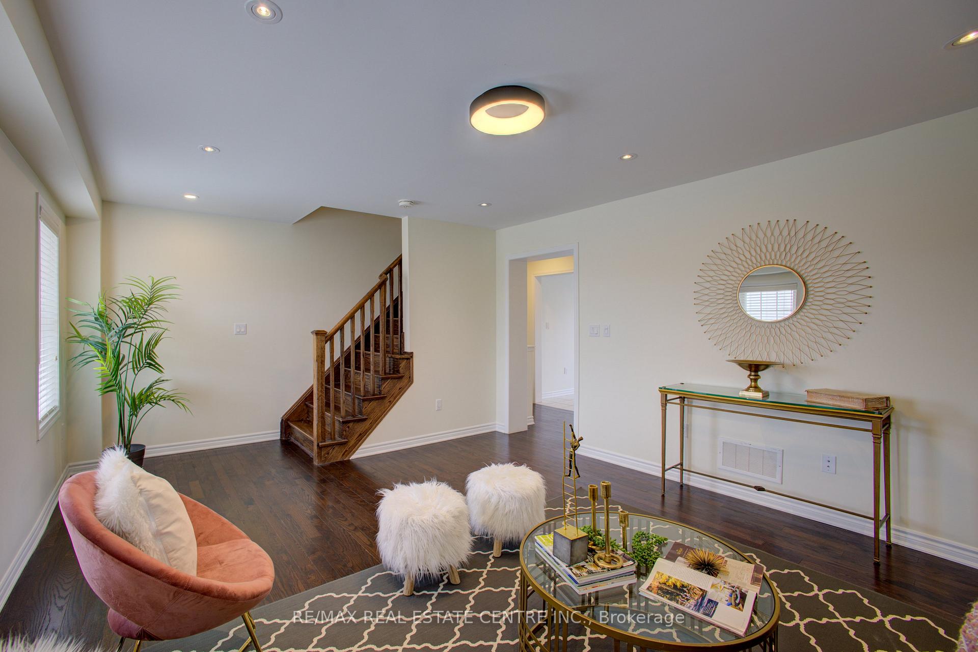 Photo 7 of Unit 164, 1000 Asleton Boulevard, Milton, Willmott — HOMEH