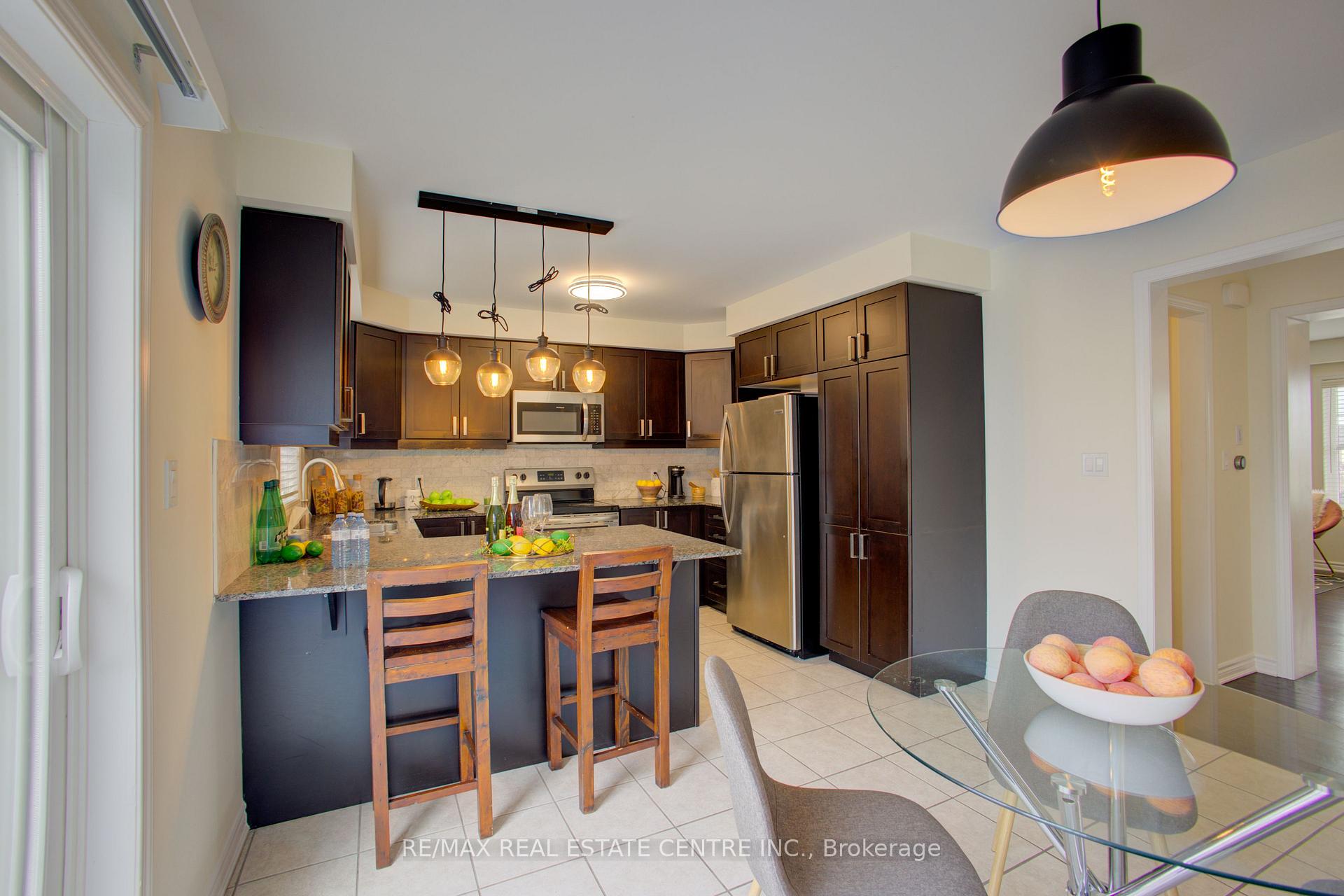 Photo 19 of Unit 164, 1000 Asleton Boulevard, Milton, Willmott — HOMEH