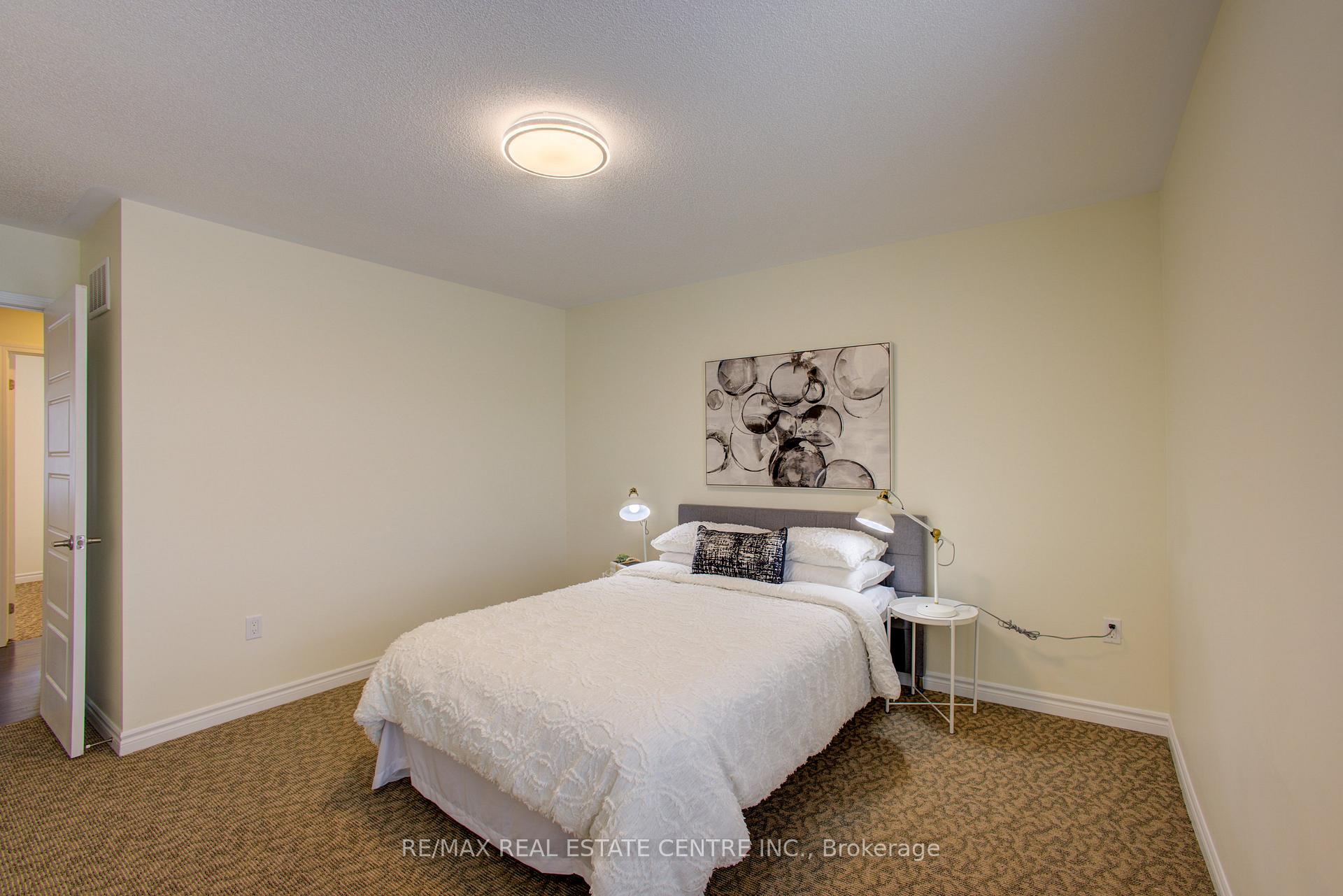 Photo 34 of Unit 164, 1000 Asleton Boulevard, Milton, Willmott — HOMEH
