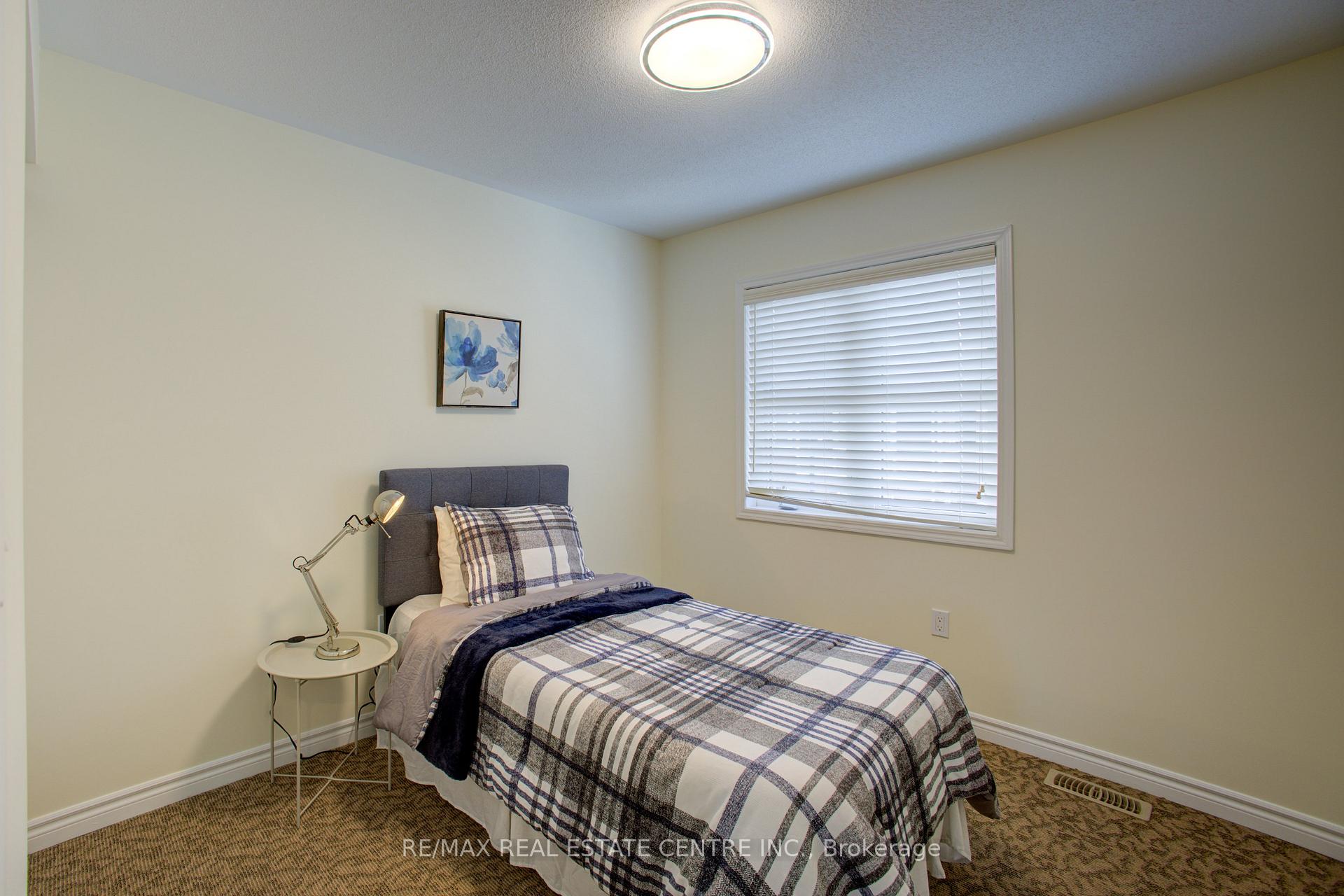 Photo 17 of Unit 164, 1000 Asleton Boulevard, Milton, Willmott — HOMEH