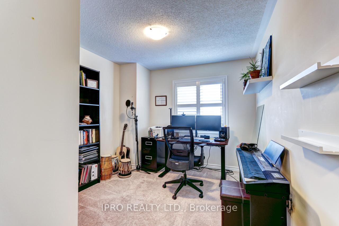 Photo 19 of 682 Laking Terrace, Milton, Clarke — HOMEH
