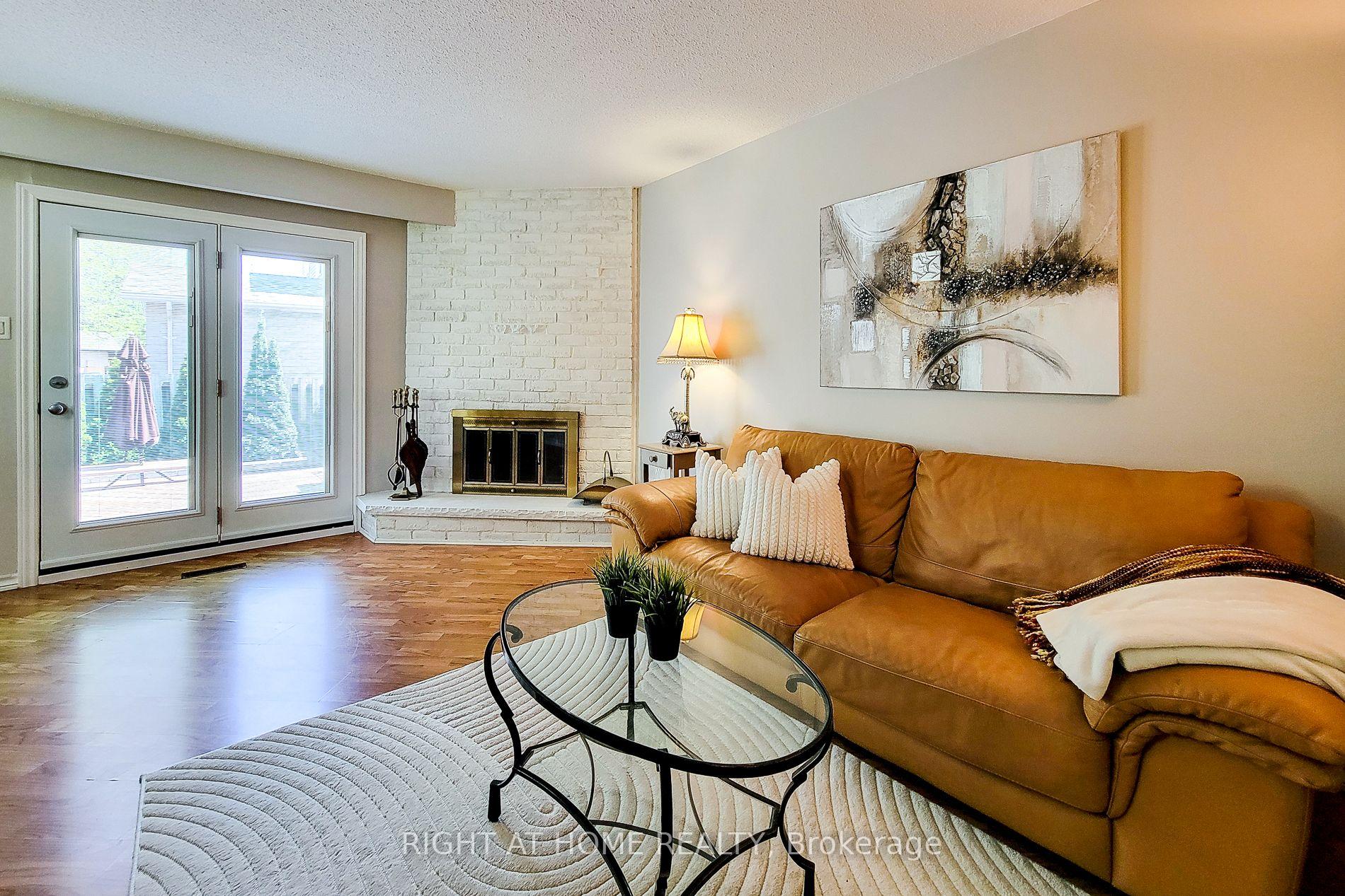 Photo 17 of 550 Hayward Crescent, Milton, Timberlea — HOMEH