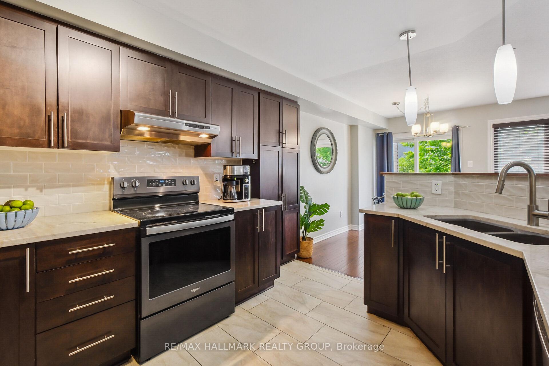 Photo 12 of 618 Spikemoss Place, Ottawa, Notting Hill/Summerside — HOMEH
