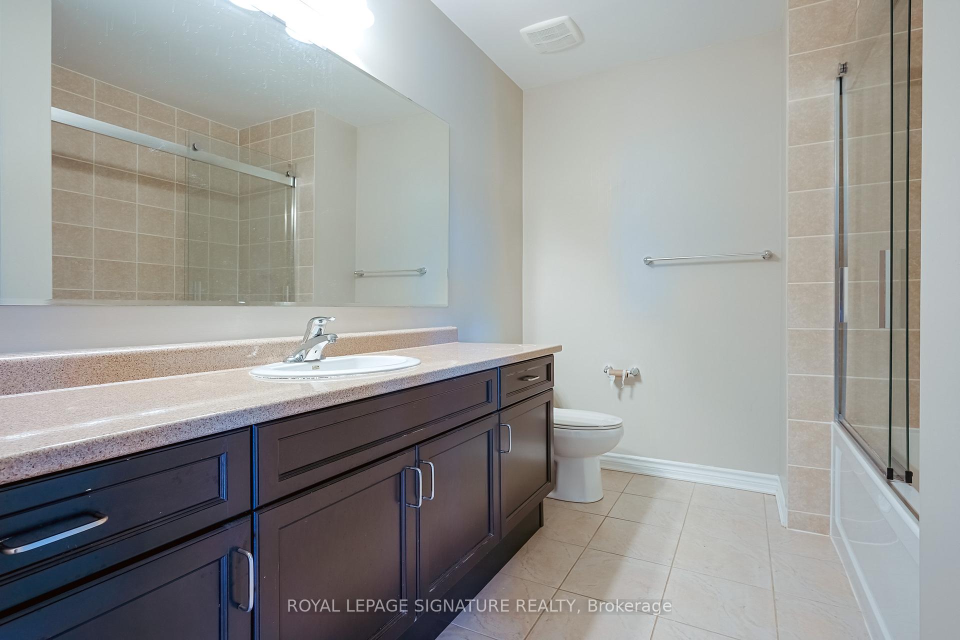 Photo 4 of 949 Kelman Court, Milton, Coates — HOMEH