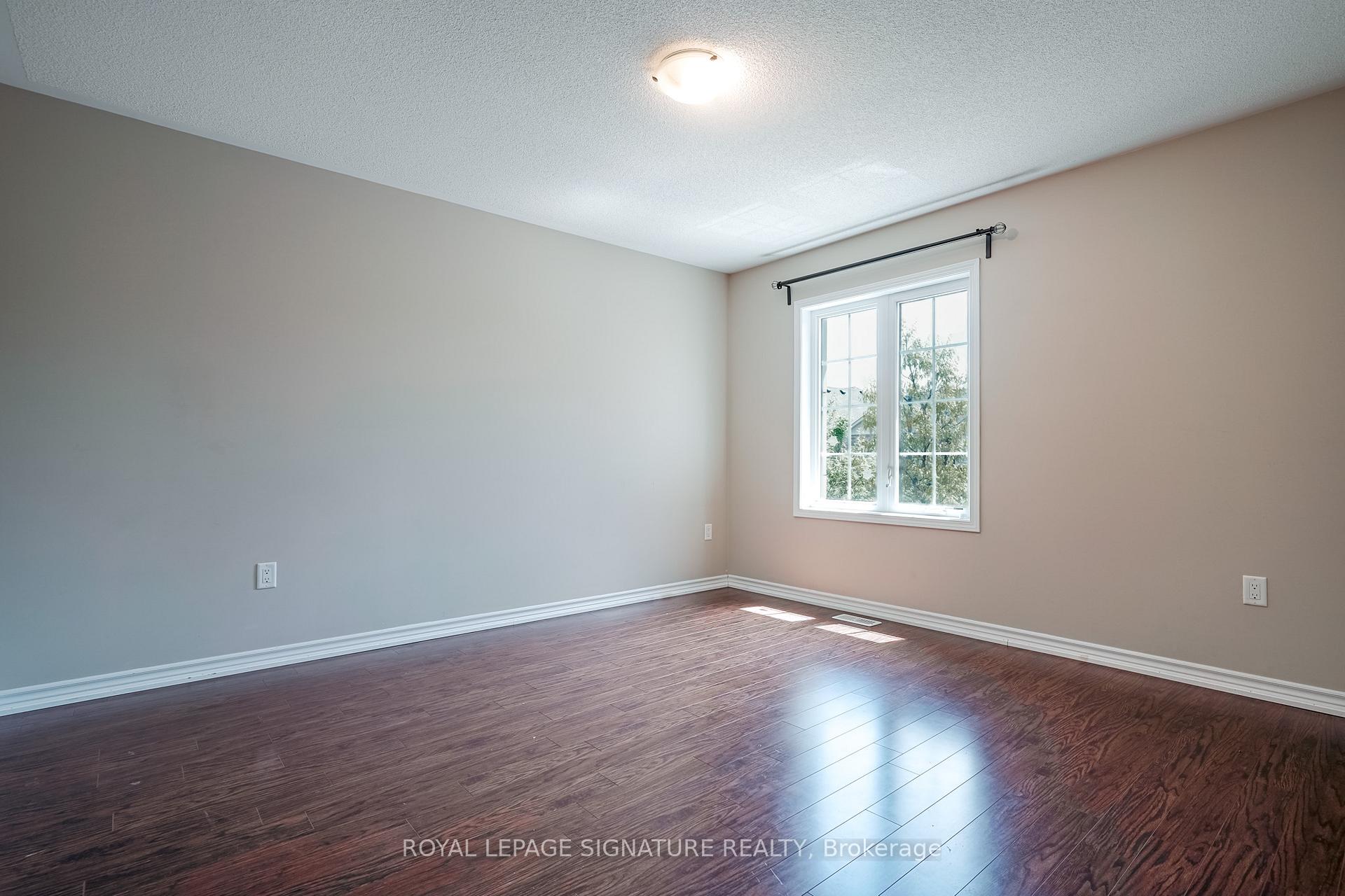 Photo 5 of 949 Kelman Court, Milton, Coates — HOMEH