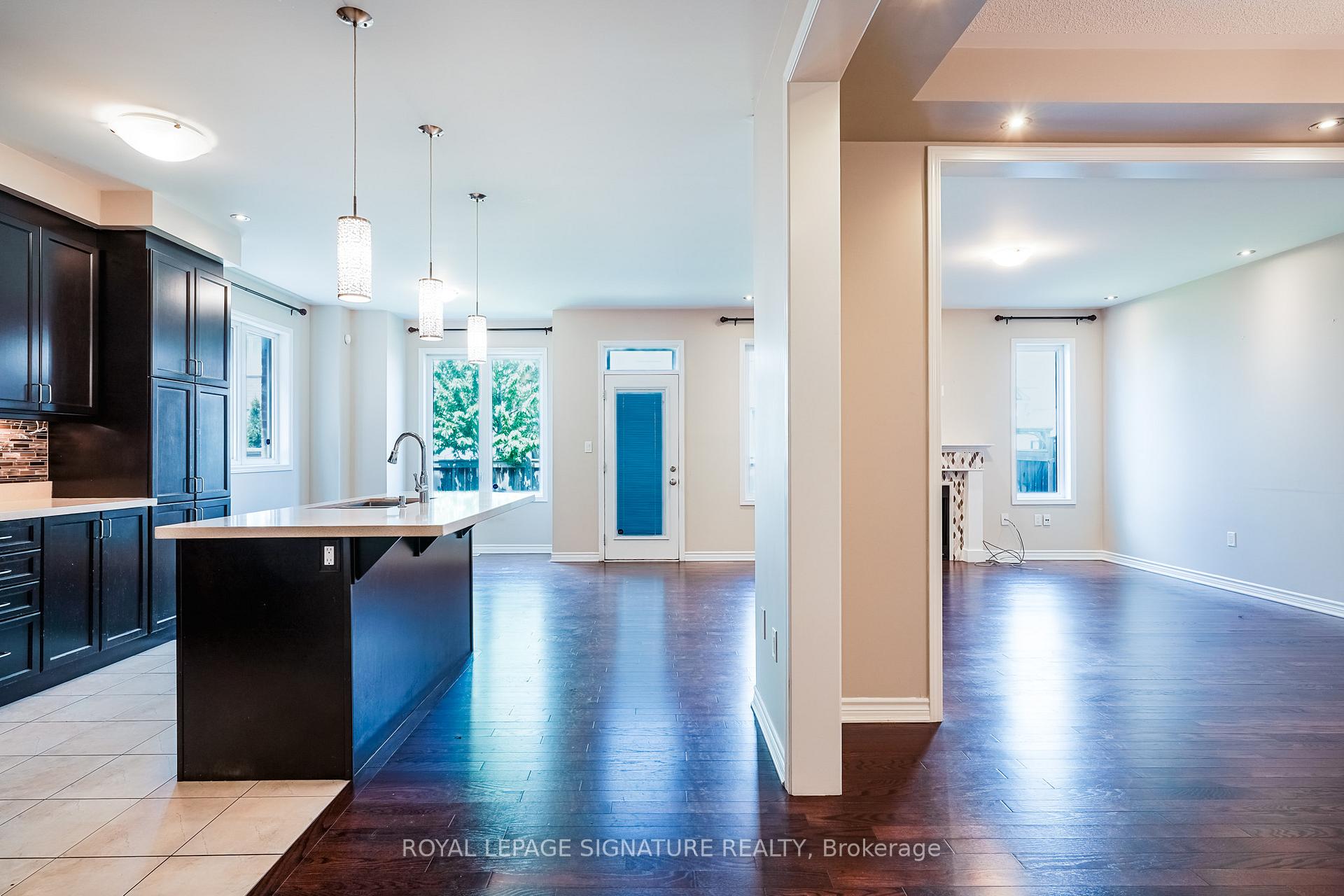 Photo 13 of 949 Kelman Court, Milton, Coates — HOMEH