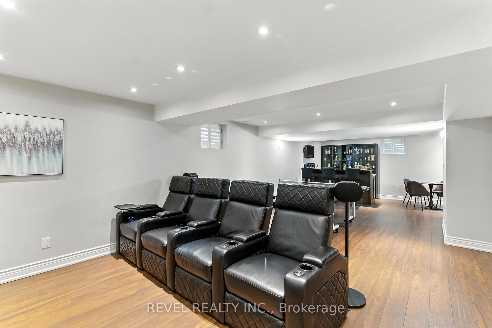 Photo 22 of 601 Brothers Crescent, Milton, Coates — HOMEH