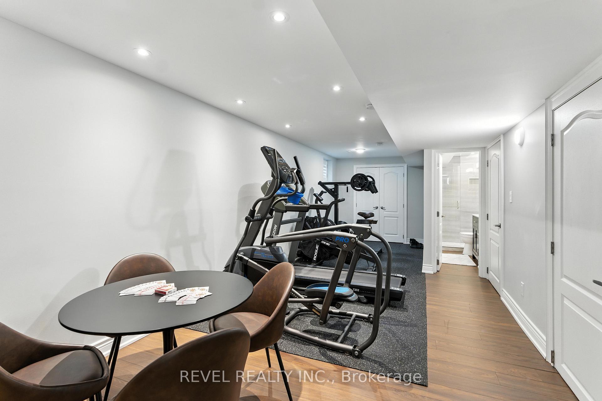 Photo 25 of 601 Brothers Crescent, Milton, Coates — HOMEH