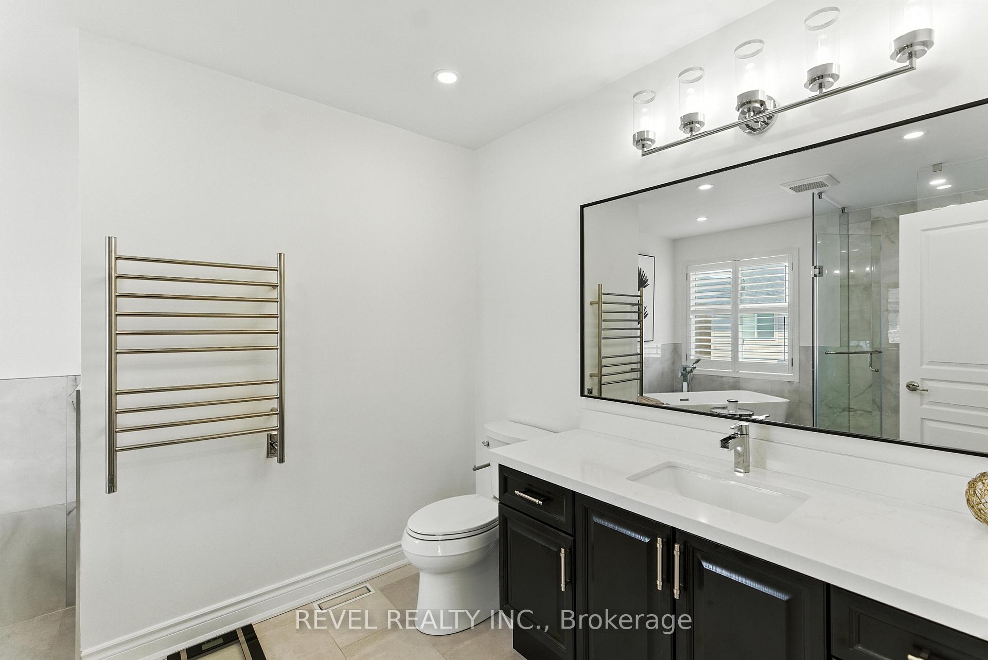 Photo 42 of 601 Brothers Crescent, Milton, Coates — HOMEH