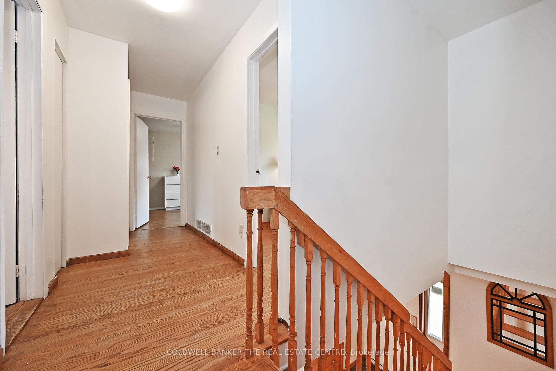 Photo 9 of 940 Wildwood Drive, Newmarket, Gorham-College Manor — HOMEH