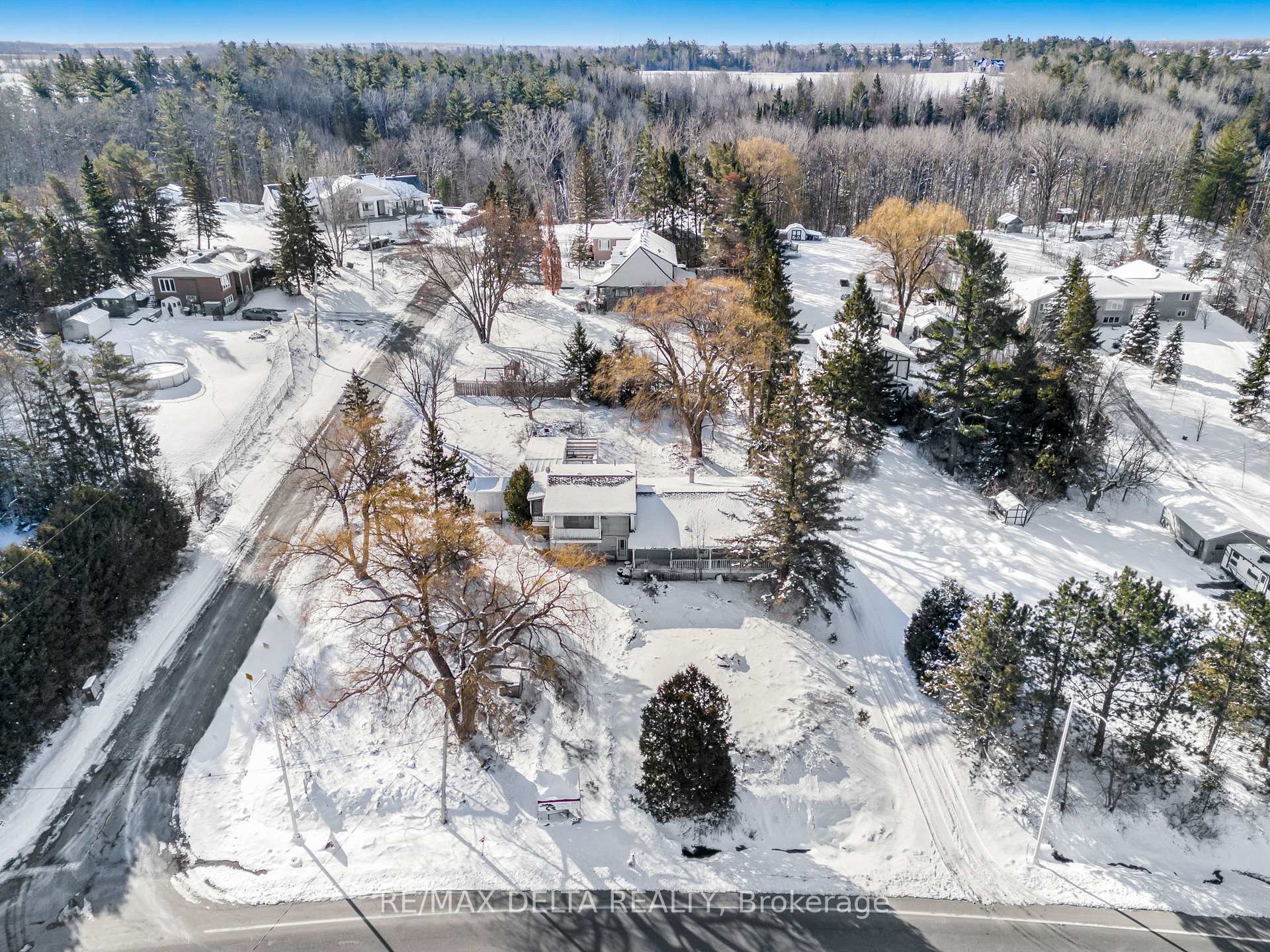 Photo 10 of 1116 Old Montreal Road, Ottawa, Springridge/East Village — HOMEH
