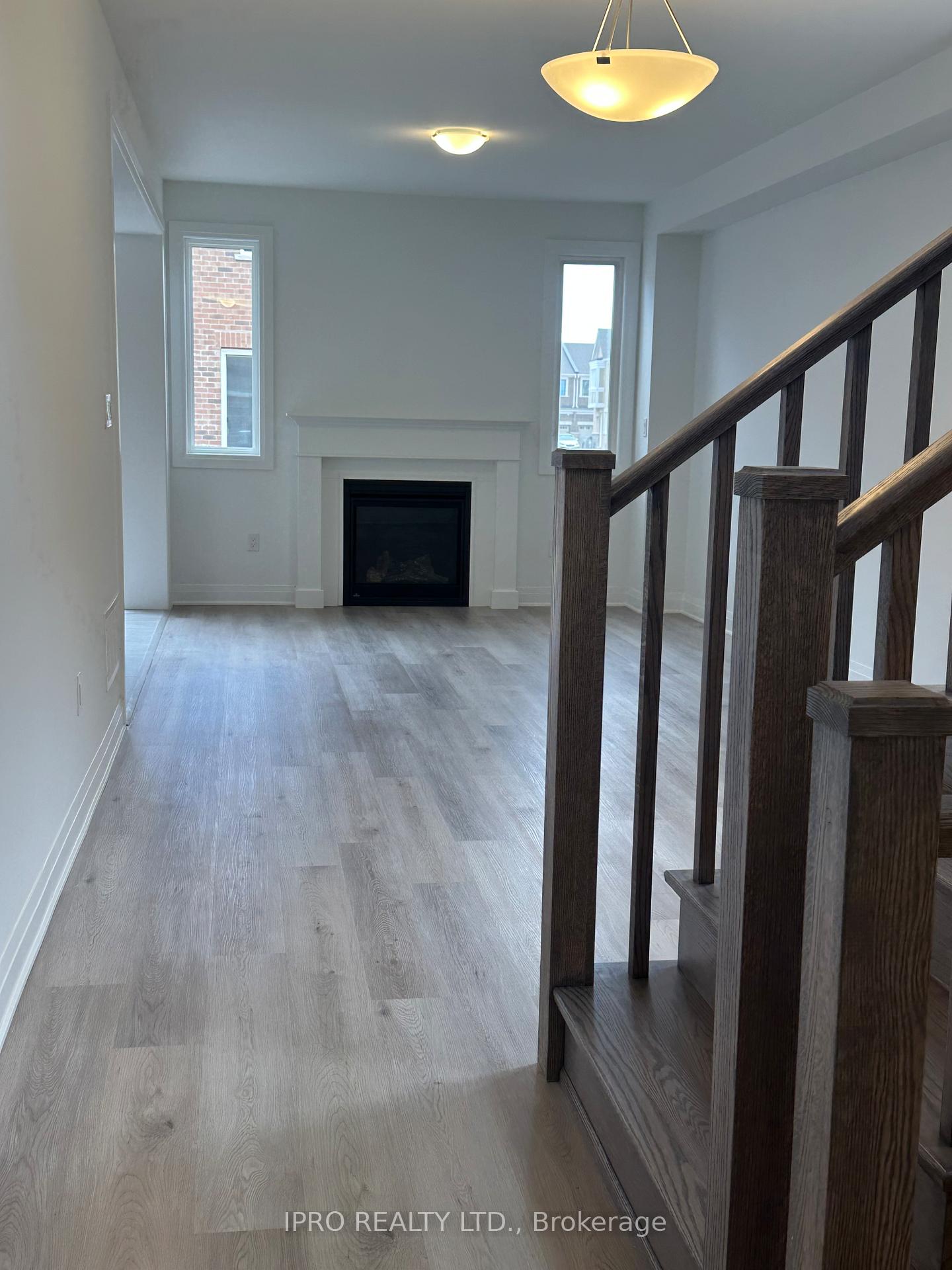 Photo 10 of Unit 7, 1257 Ferguson Drive, Milton, Bowes — HOMEH