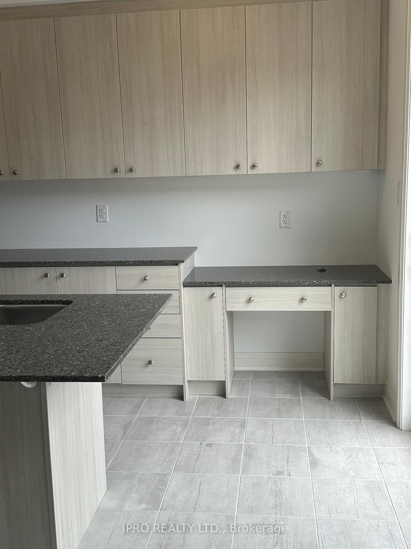 Photo 13 of Unit 7, 1257 Ferguson Drive, Milton, Bowes — HOMEH