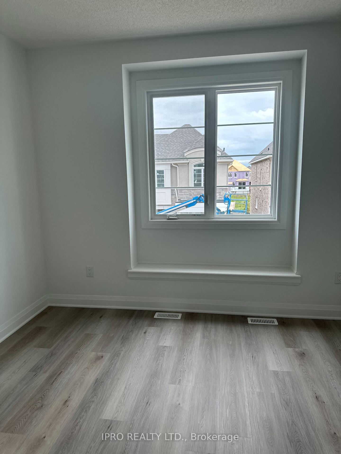 Photo 17 of Unit 7, 1257 Ferguson Drive, Milton, Bowes — HOMEH