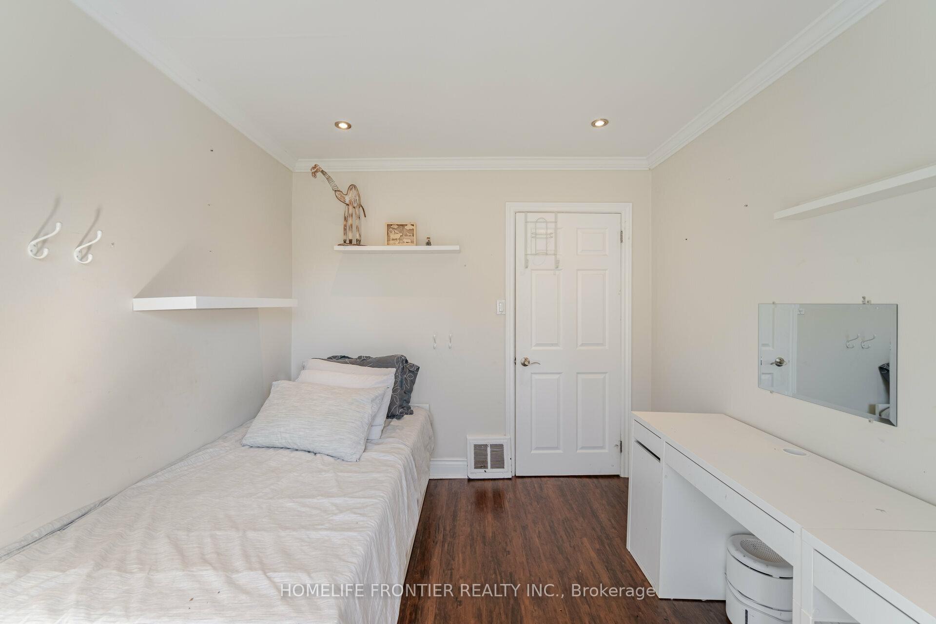 Photo 27 of 128 Eagle Street, Newmarket, Central Newmarket — HOMEH