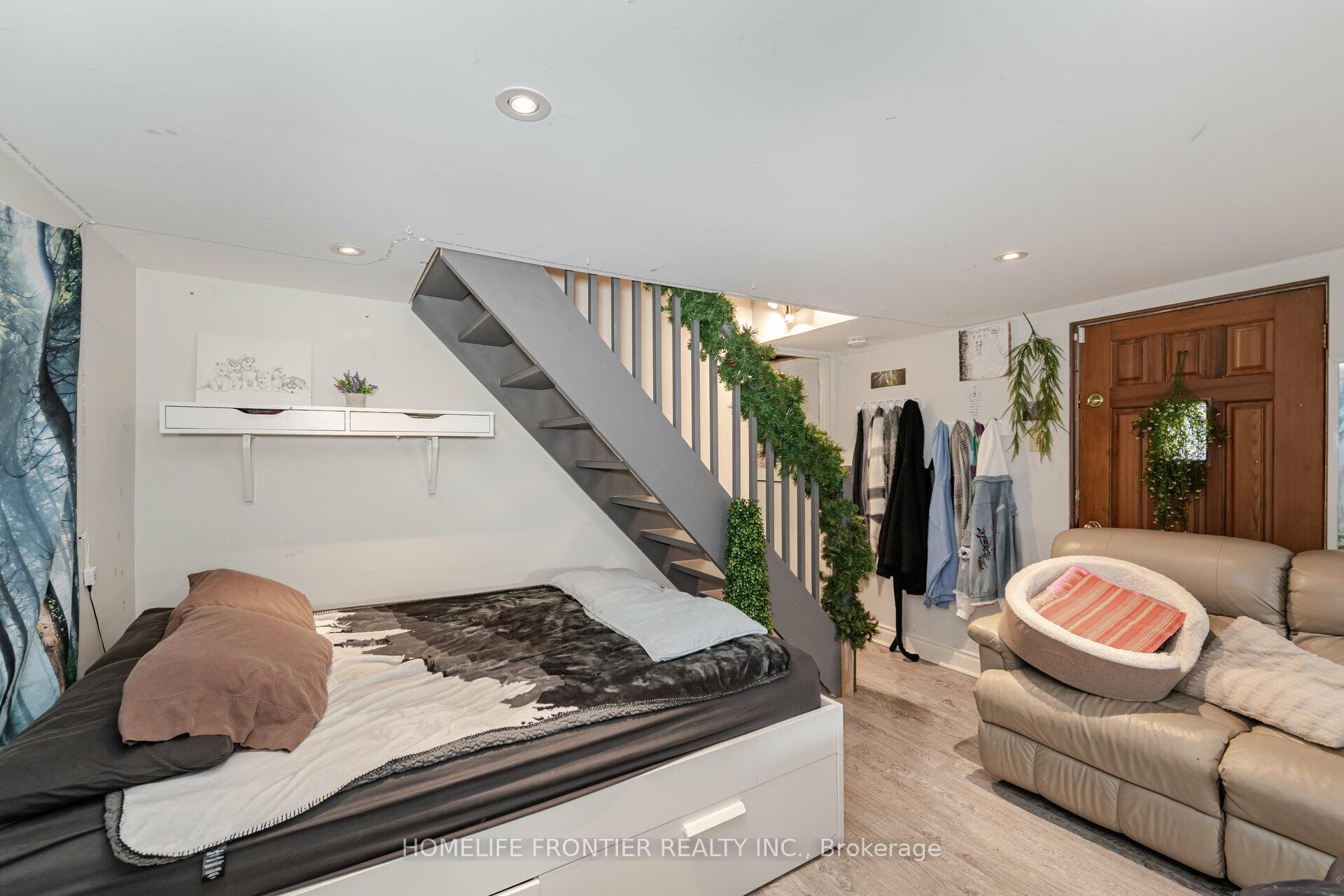 Photo 34 of 128 Eagle Street, Newmarket, Central Newmarket — HOMEH