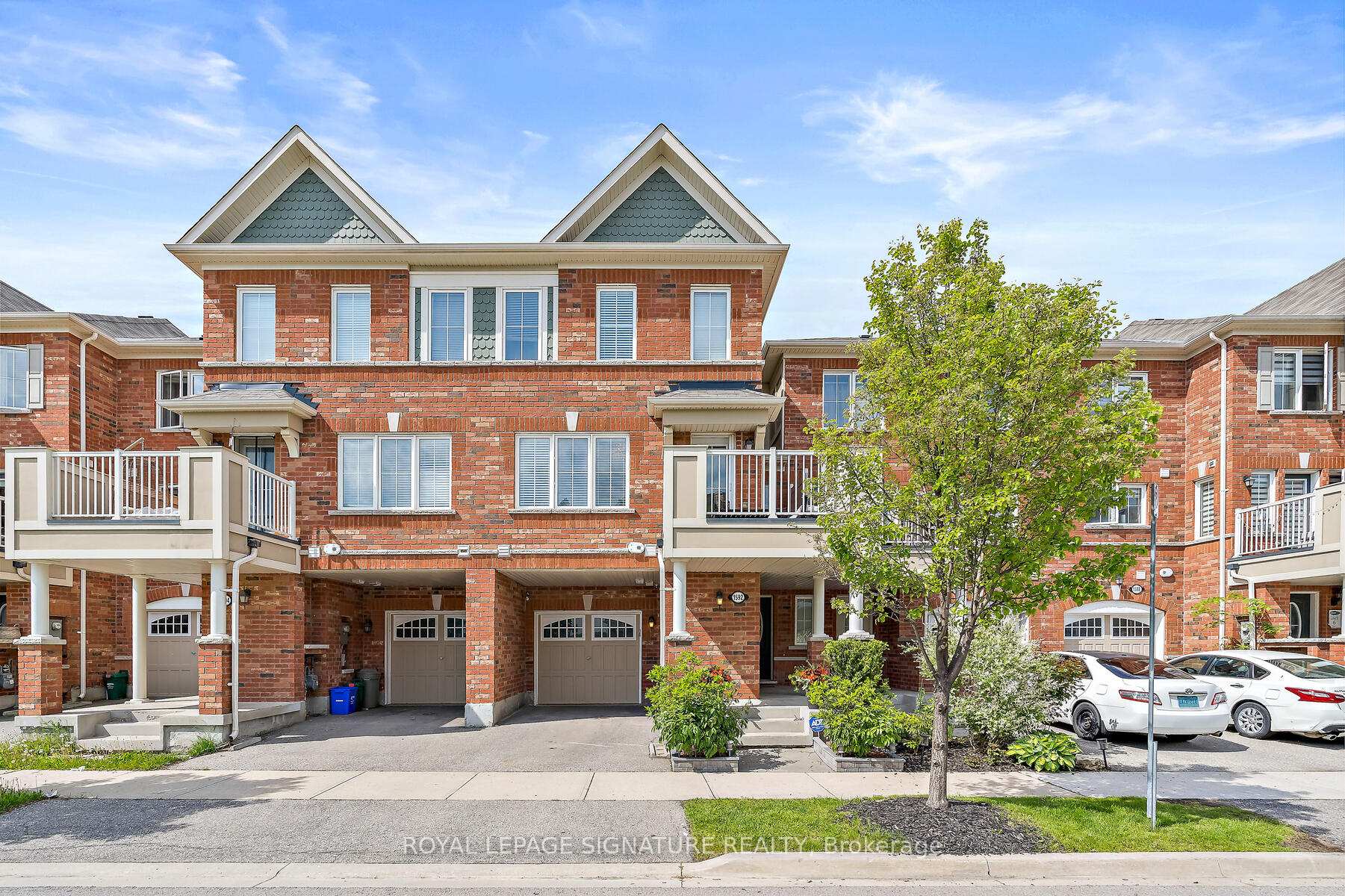 Front of 1592 Leblanc Court