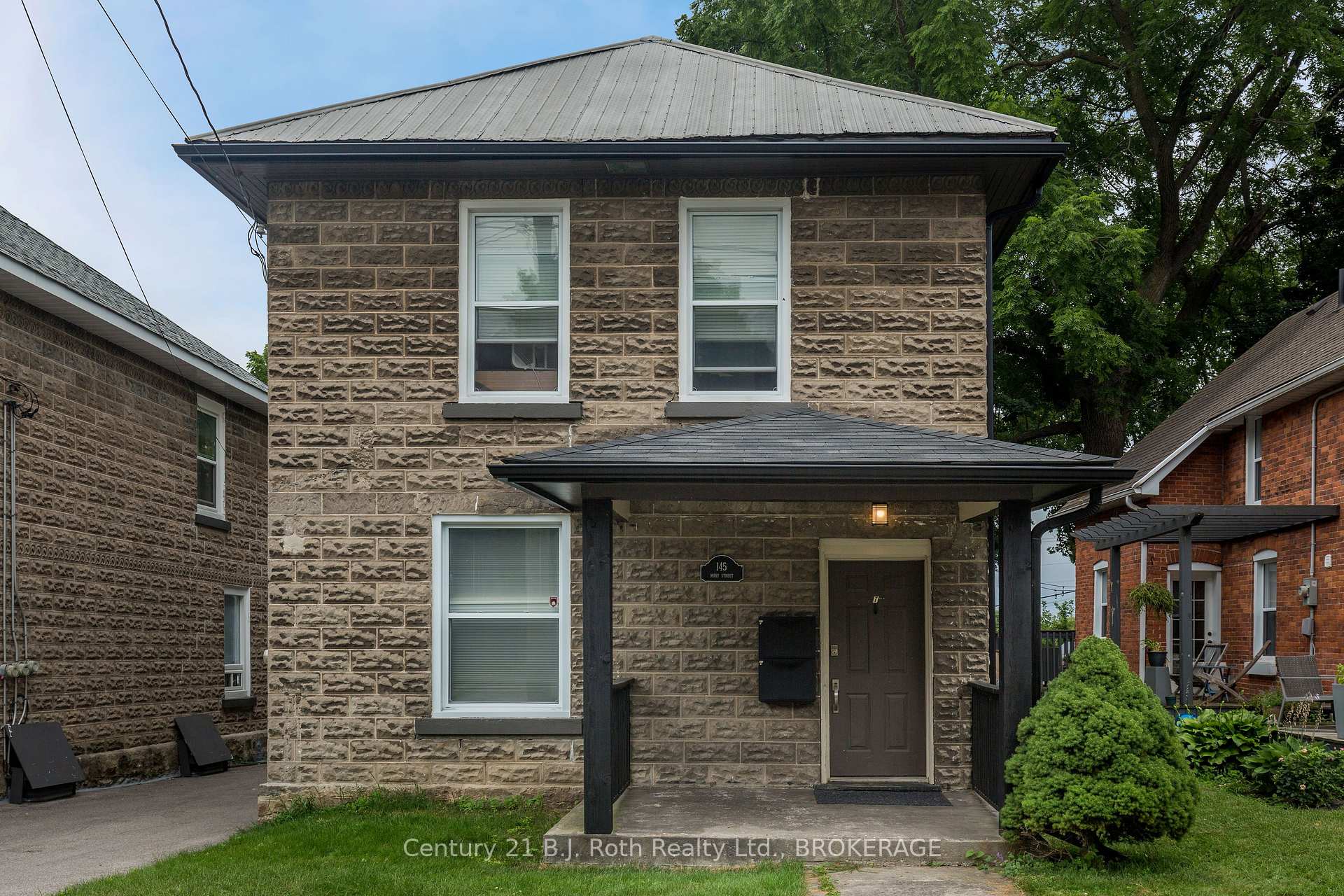 Photo 1 of 145 Mary Street, Orillia — HOMEH