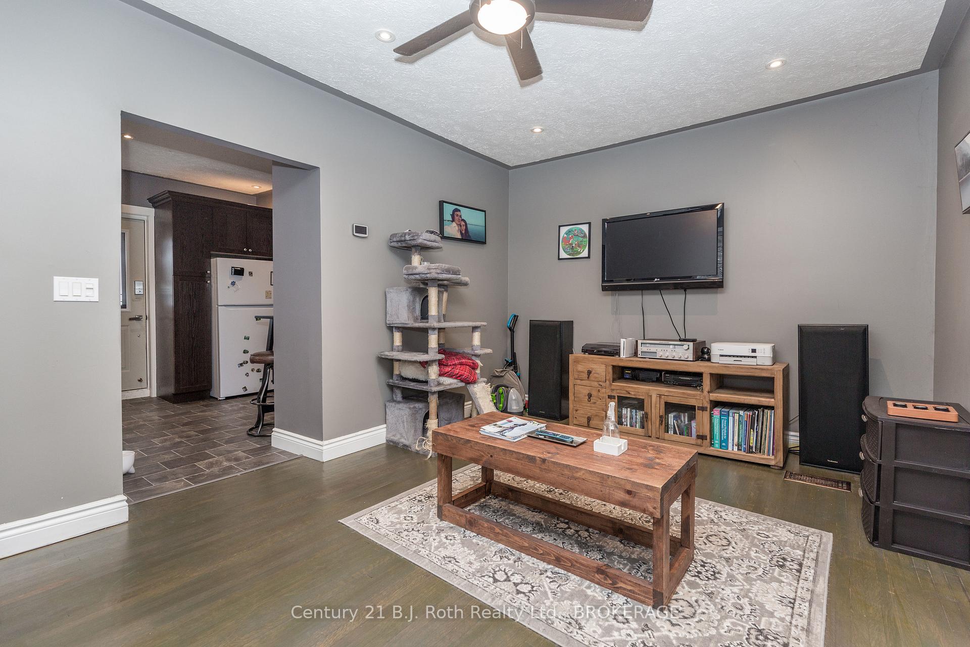 Photo 21 of 145 Mary Street, Orillia — HOMEH