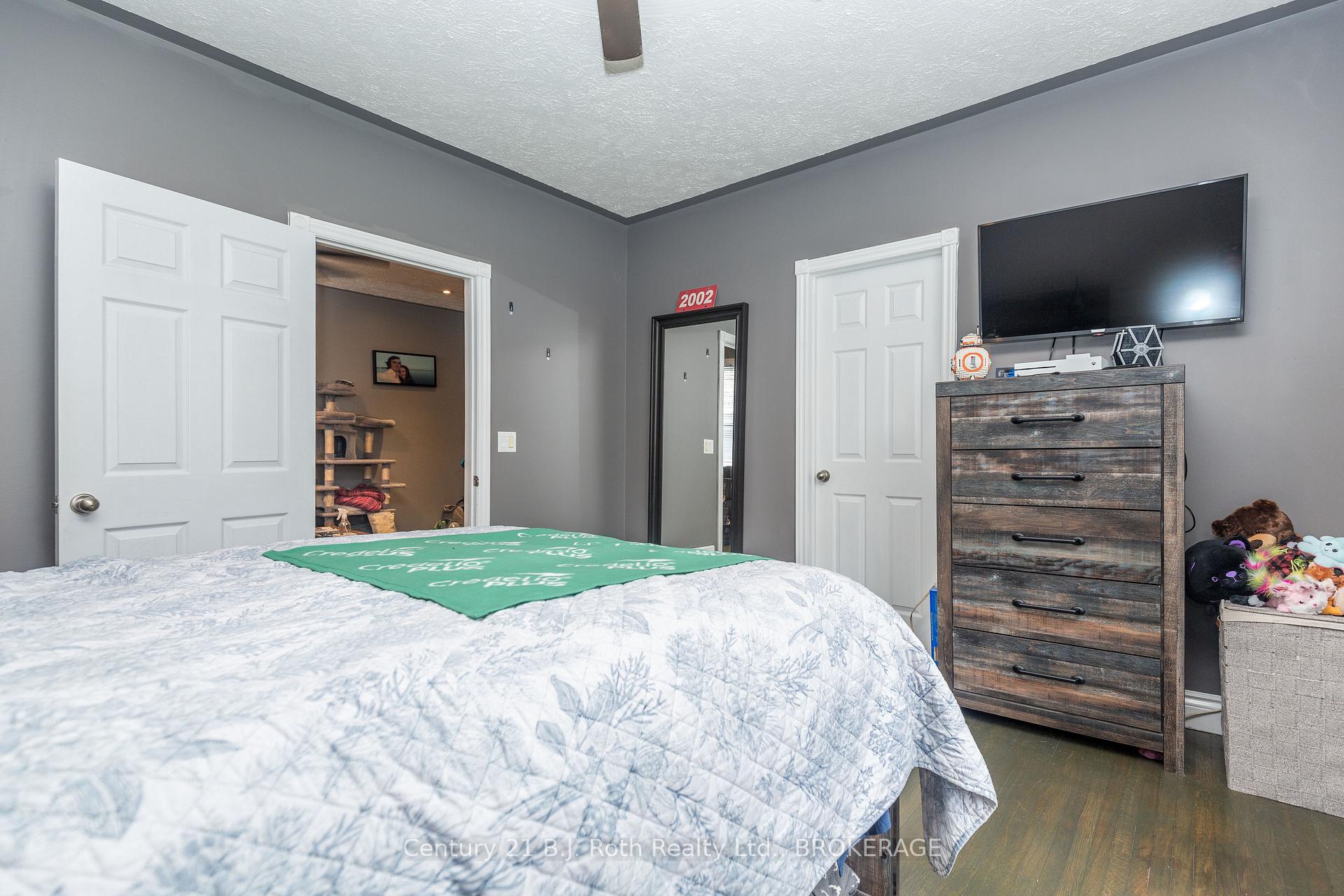 Photo 24 of 145 Mary Street, Orillia — HOMEH