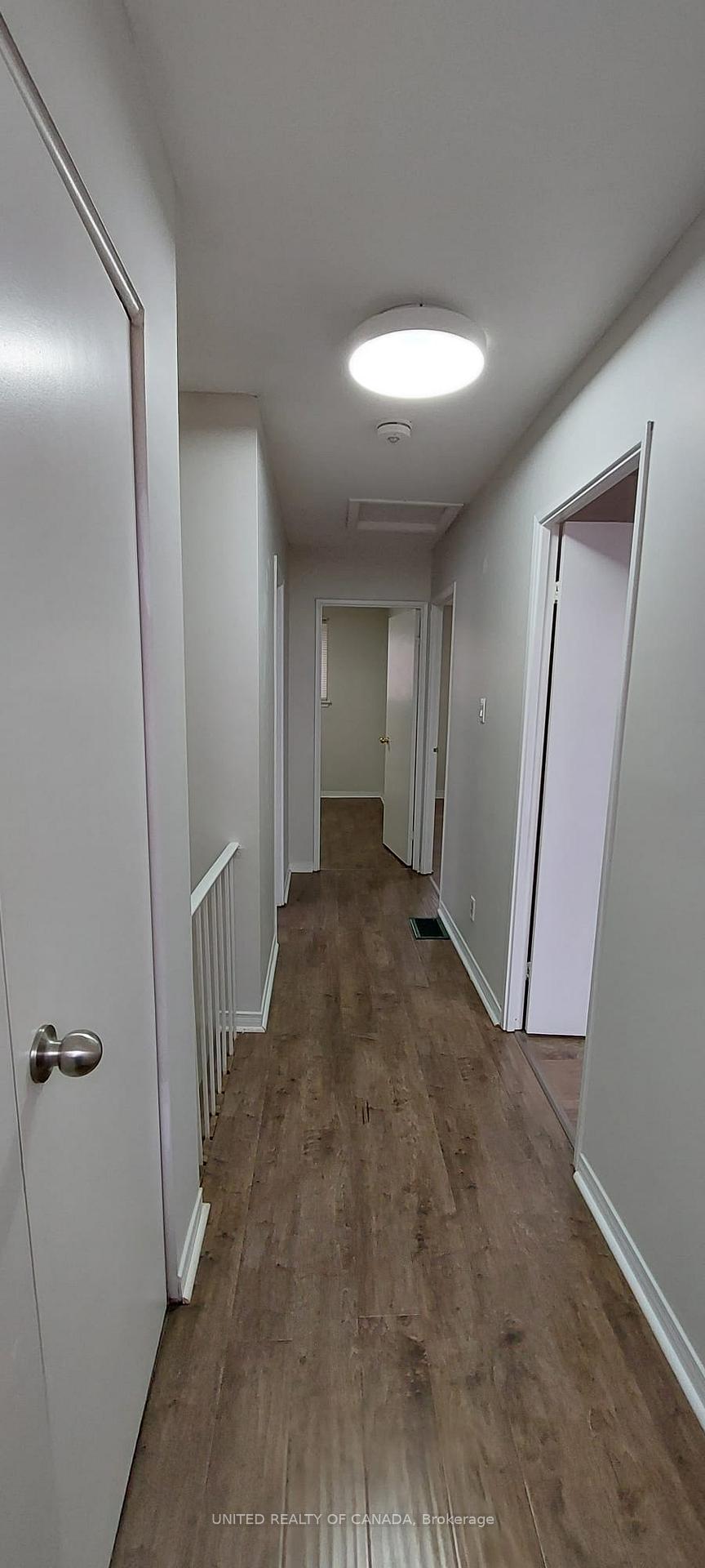 Photo 20 of Unit Main, 115 Huron Heights Drive, Newmarket, Huron Heights-Leslie Valley — HOMEH
