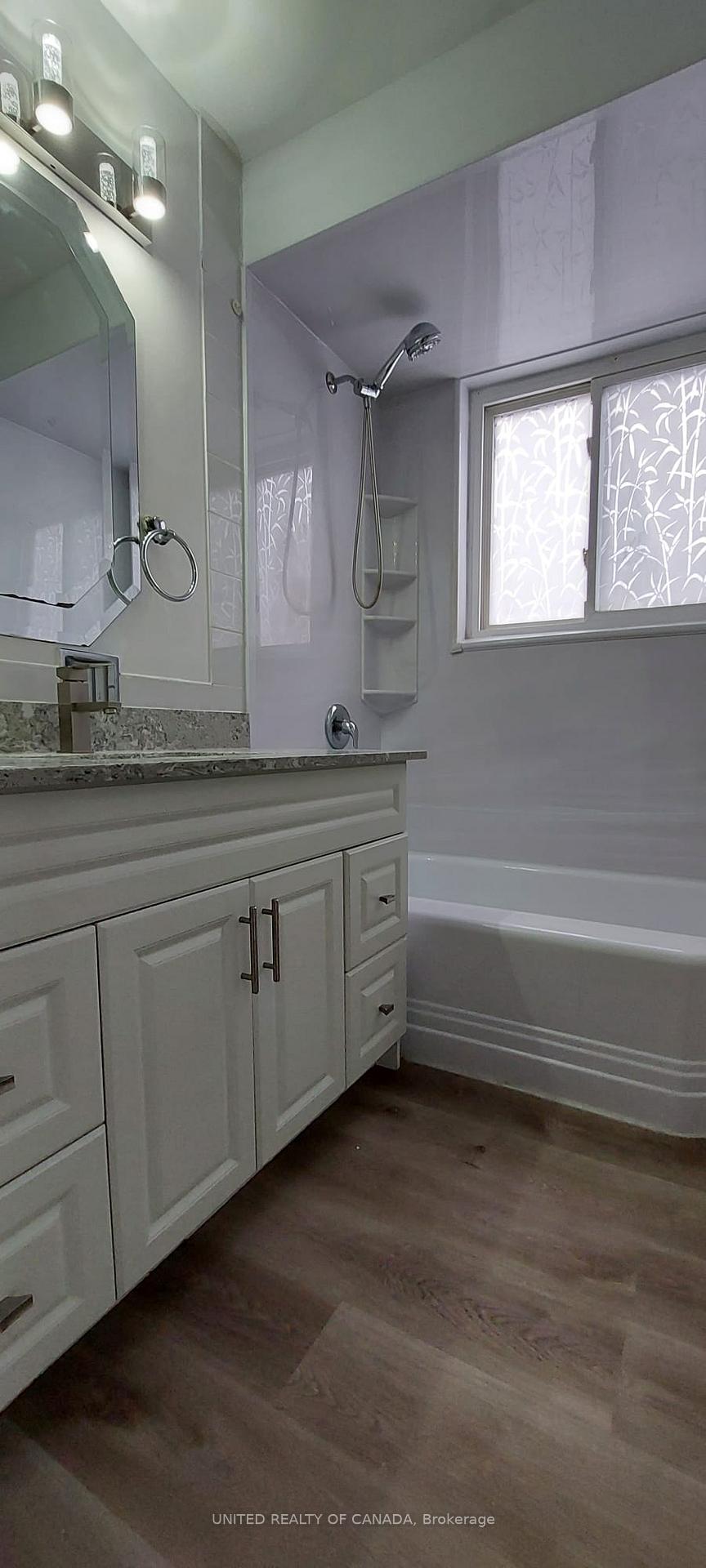 Photo 21 of Unit Main, 115 Huron Heights Drive, Newmarket, Huron Heights-Leslie Valley — HOMEH