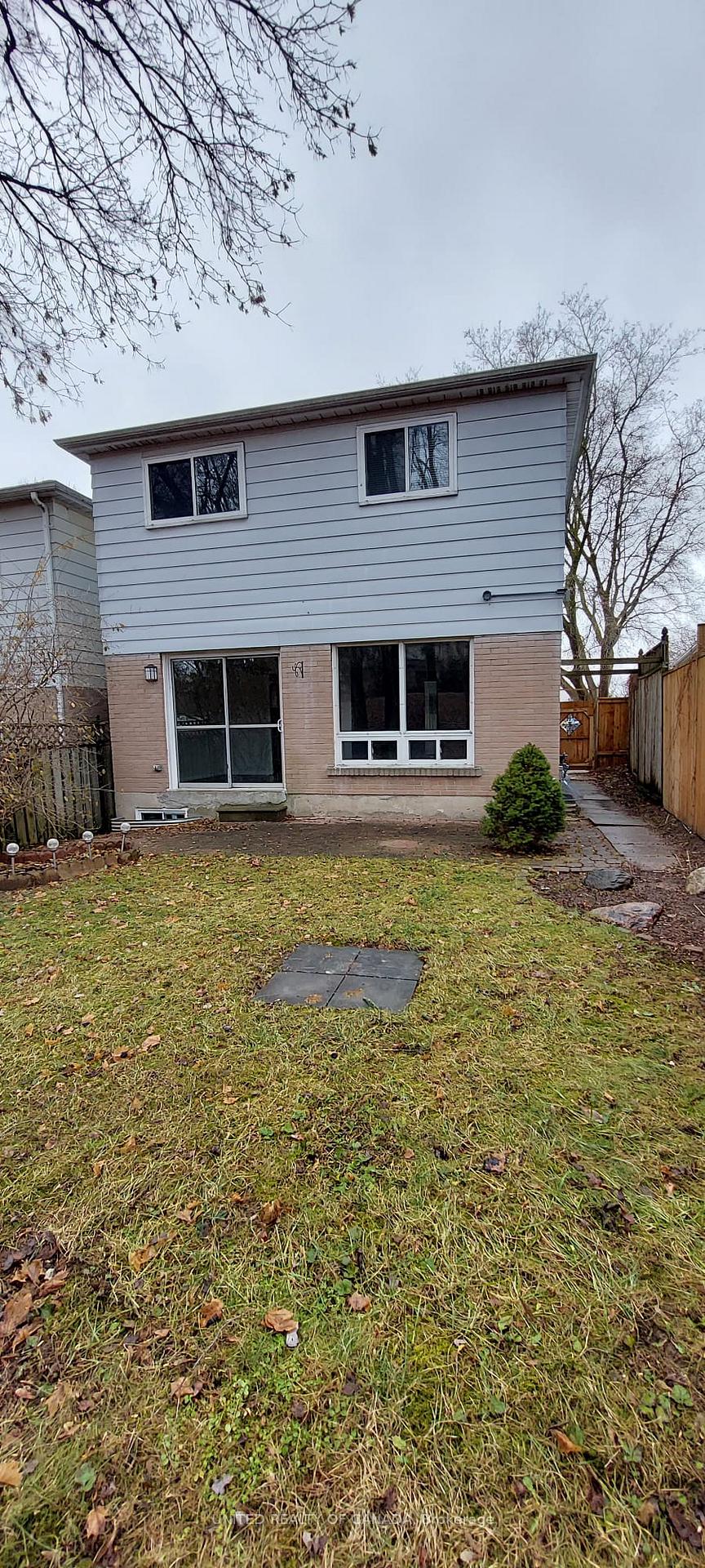 Photo 24 of Unit Main, 115 Huron Heights Drive, Newmarket, Huron Heights-Leslie Valley — HOMEH