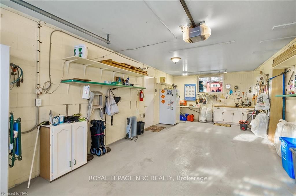 Photo 12 of 41 Bigelow Crescent, Pelham, Fonthill — HOMEH