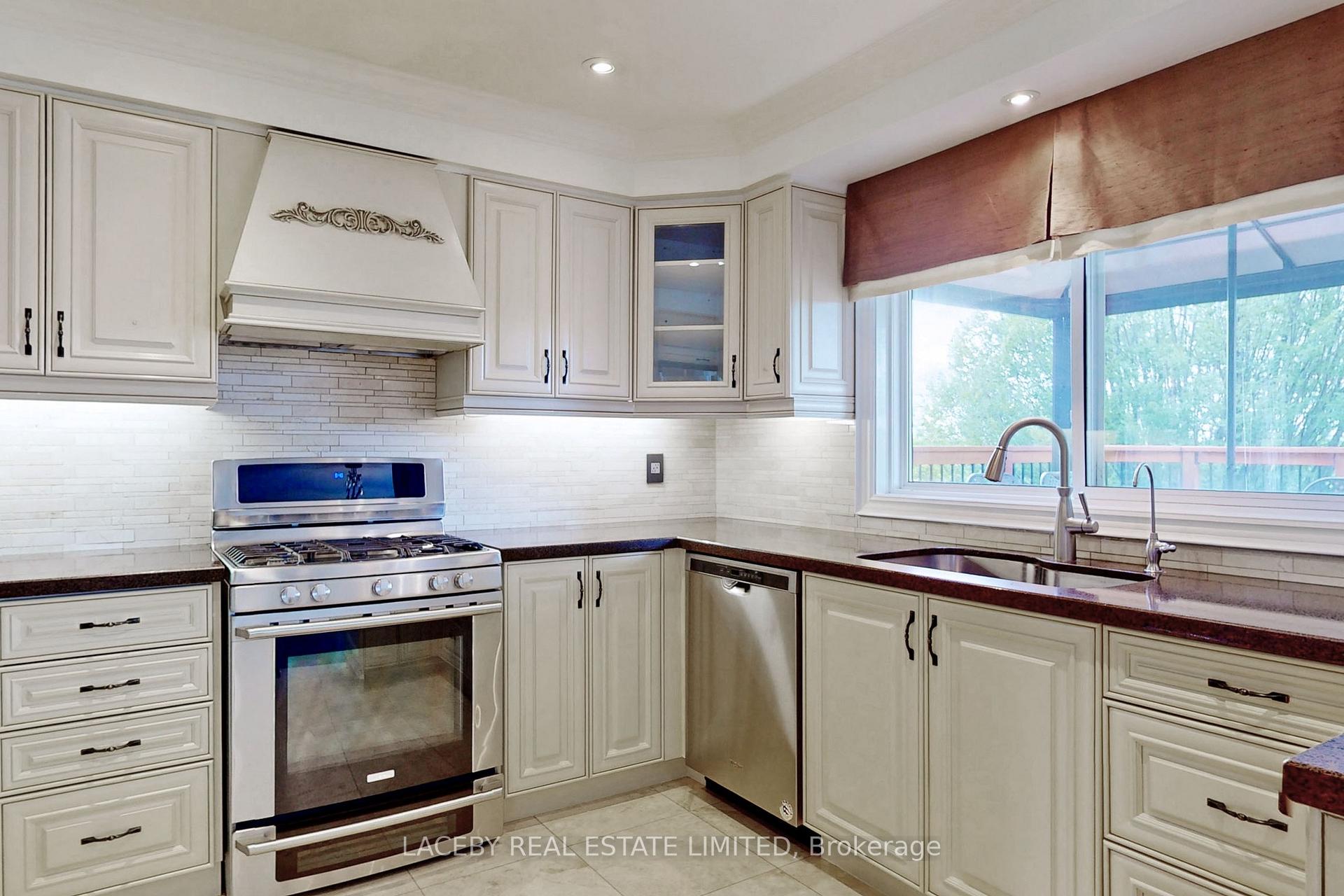 Photo 15 of Unit Upper, 175 Savage Road, Newmarket, Armitage — HOMEH