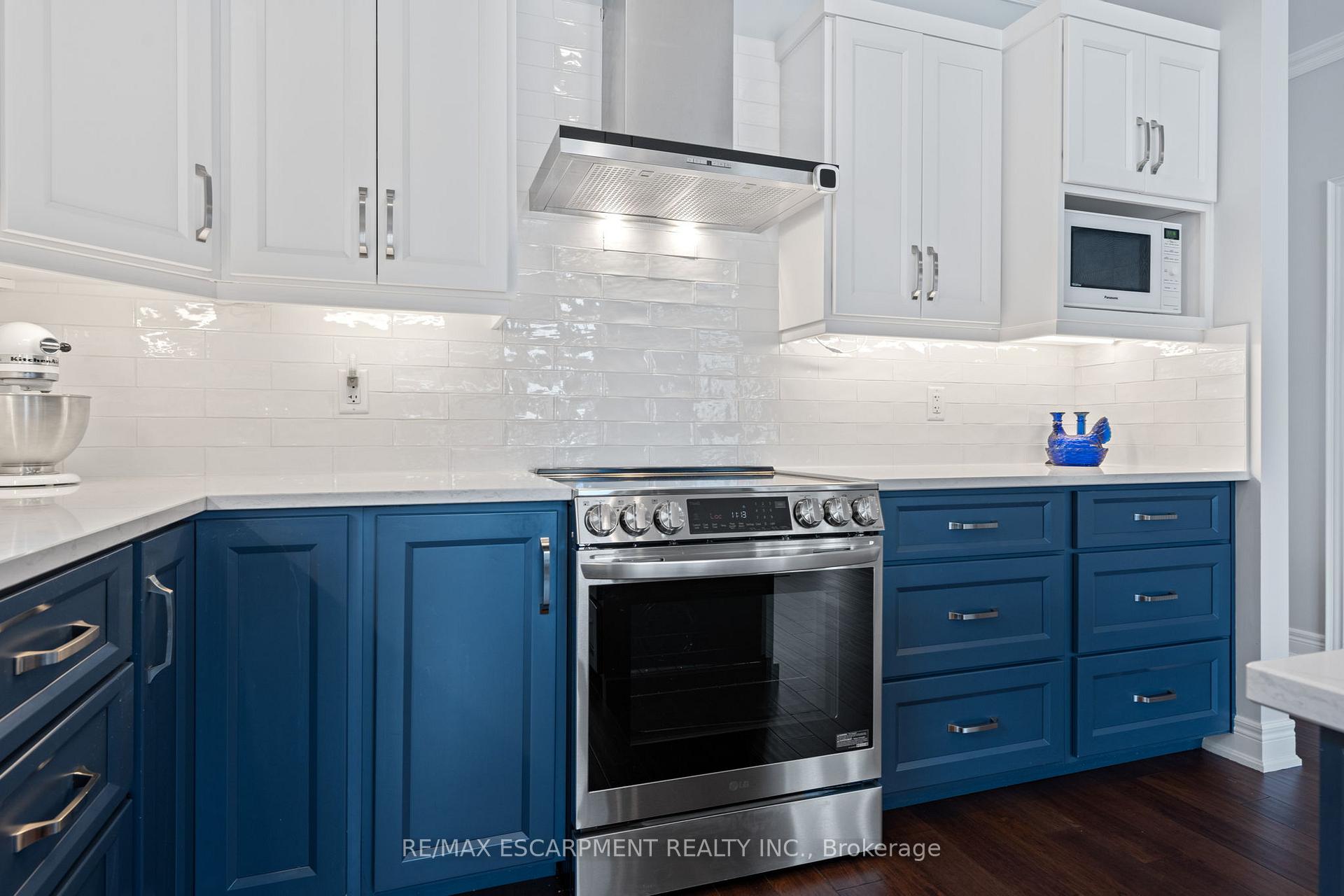 Photo 10 of 238 Schooner Drive, Norfolk, Port Dover — HOMEH