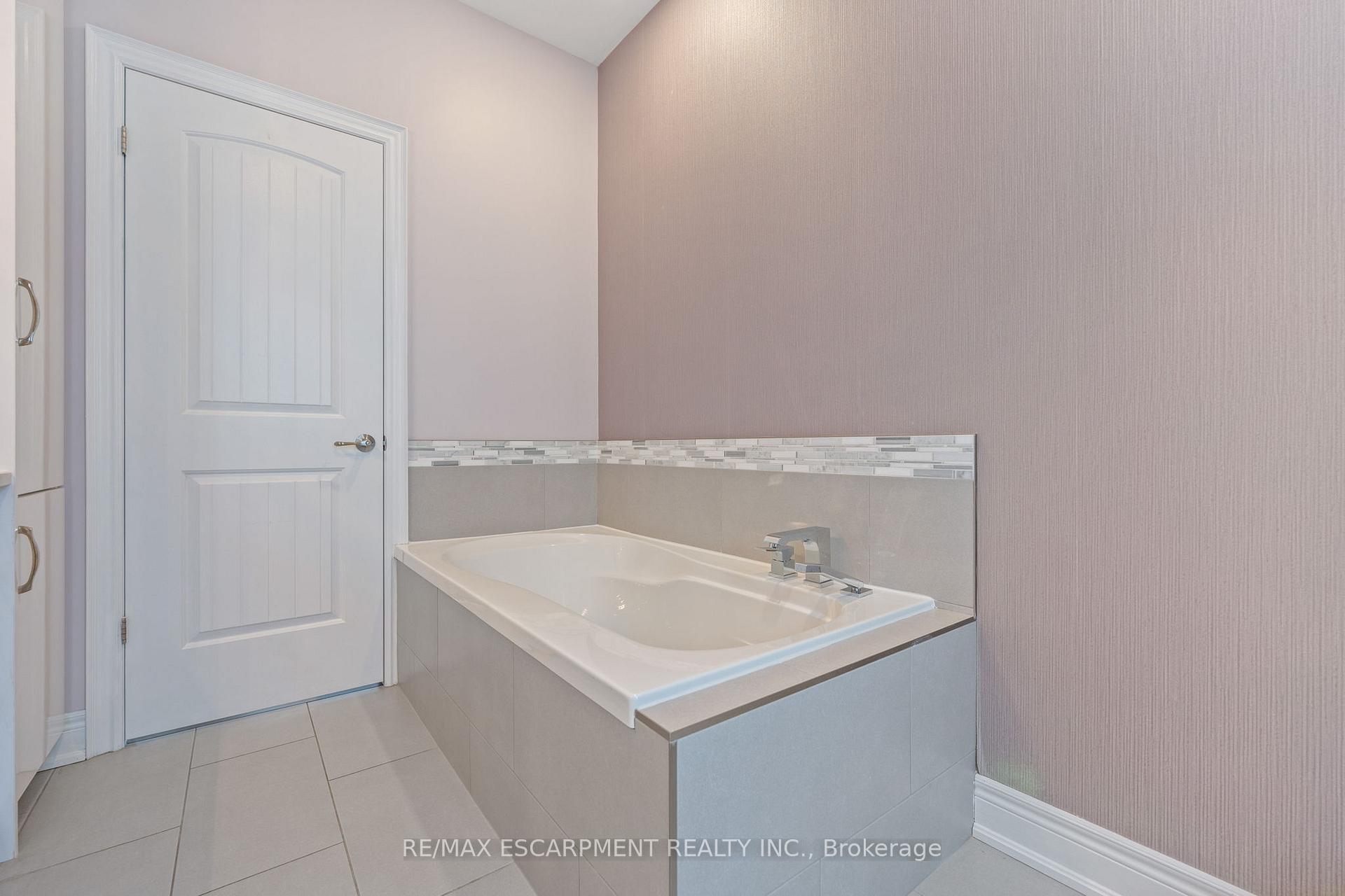 Photo 20 of 238 Schooner Drive, Norfolk, Port Dover — HOMEH