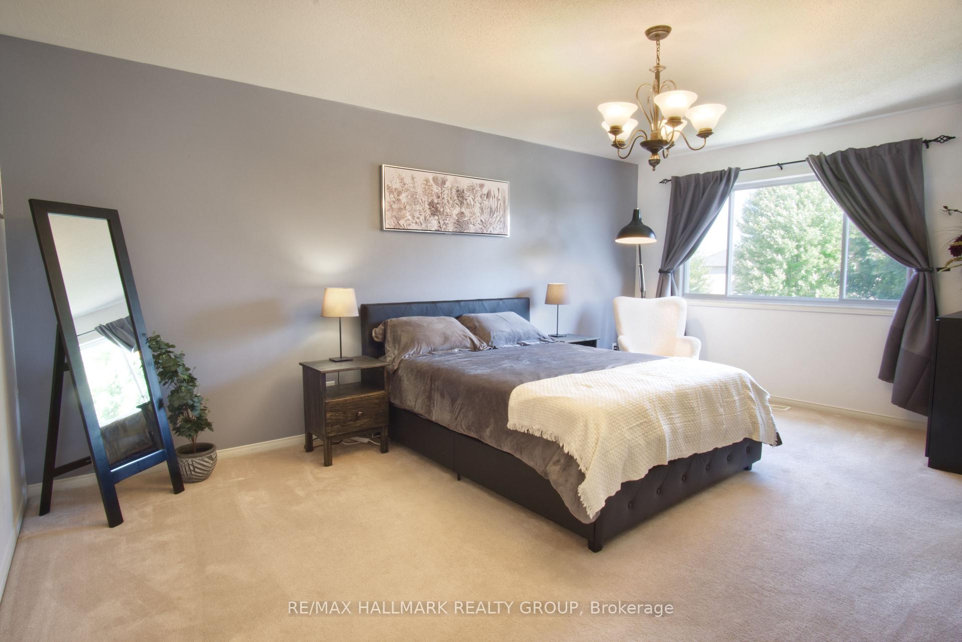 Photo 16 of 2239 Brockstone Crescent, Ottawa, Avalon East — HOMEH