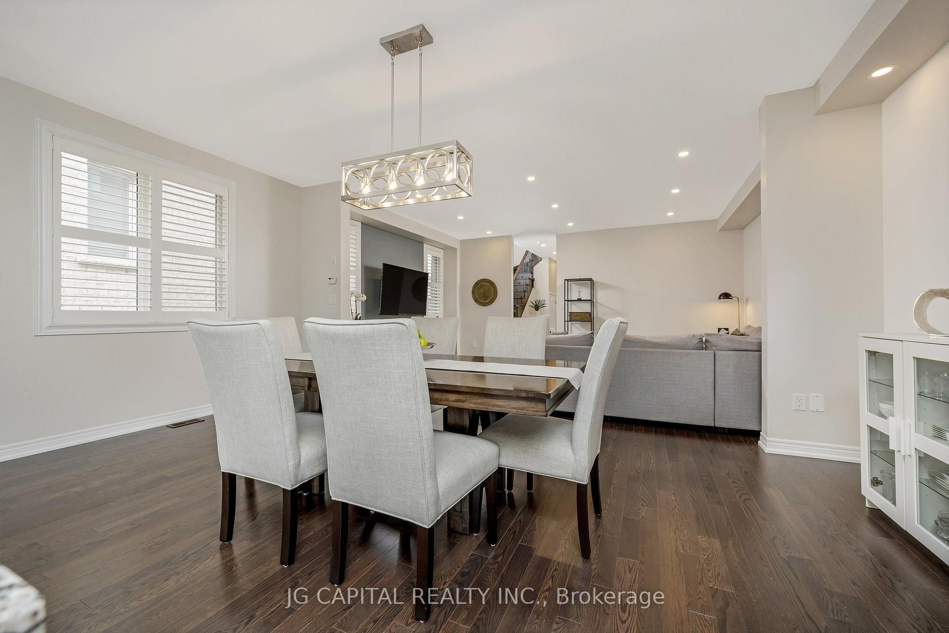 Photo 8 of 1388 Farmstead Drive, Milton, Ford — HOMEH