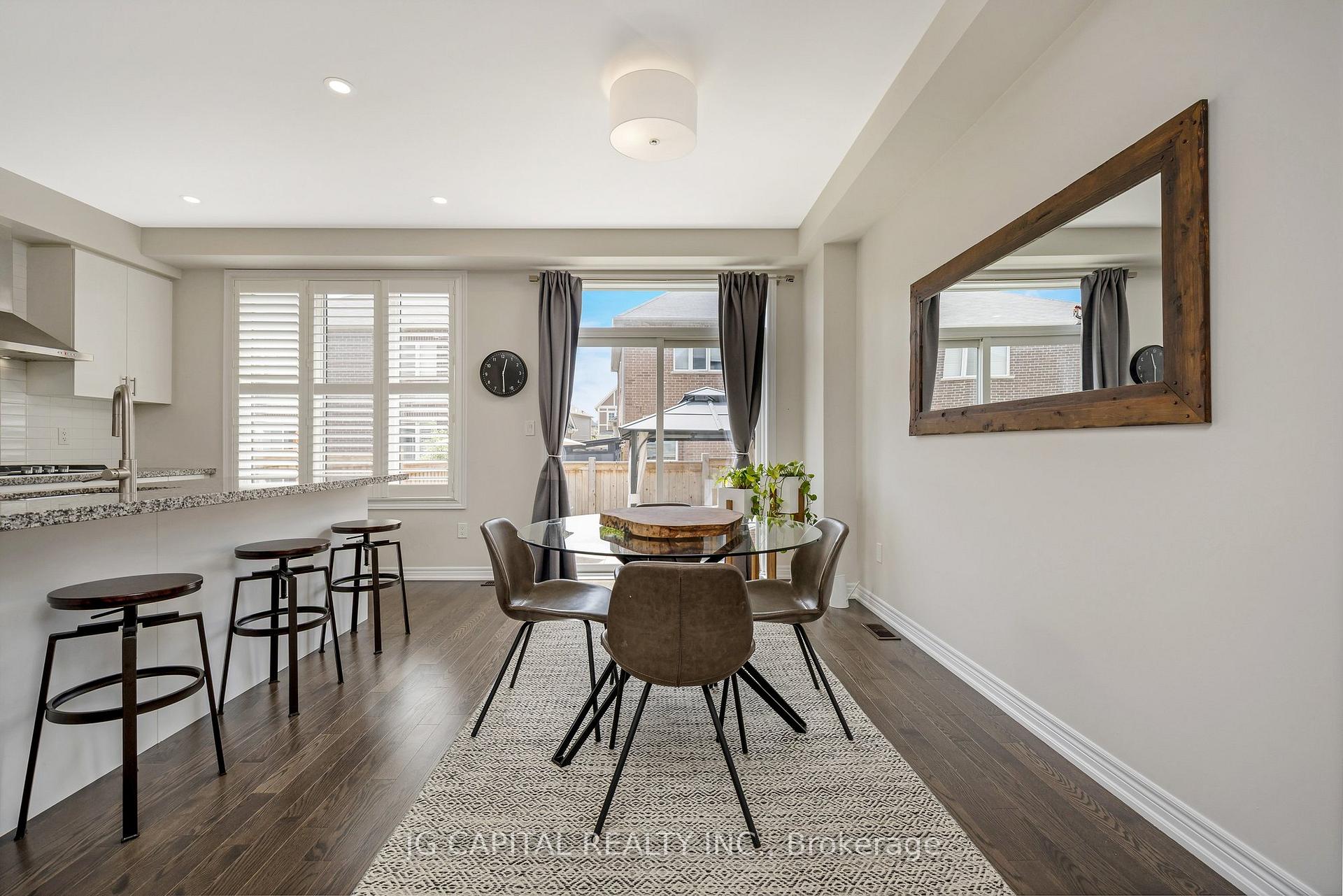 Photo 7 of 1388 Farmstead Drive, Milton, Ford — HOMEH
