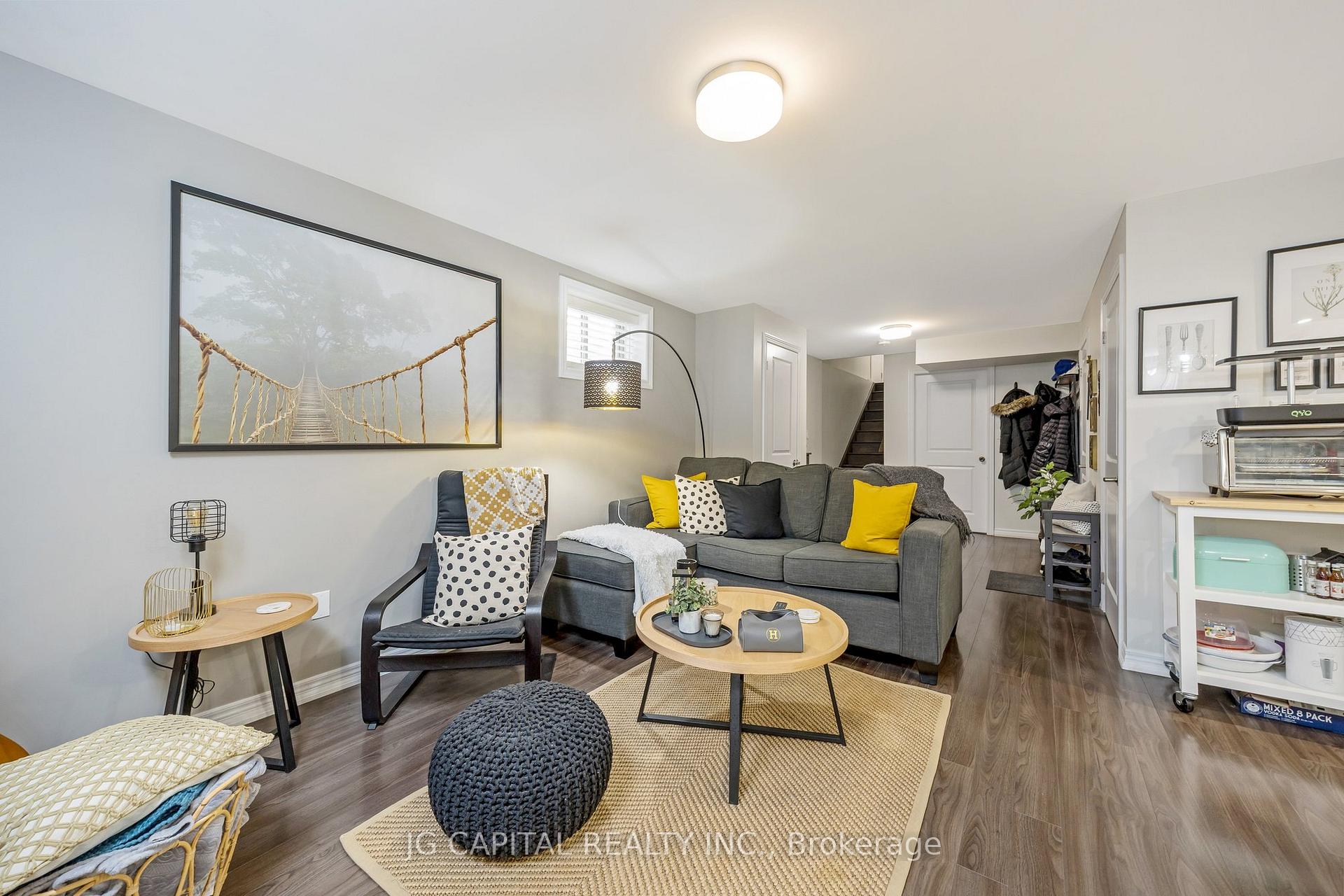 Photo 5 of 1388 Farmstead Drive, Milton, Ford — HOMEH